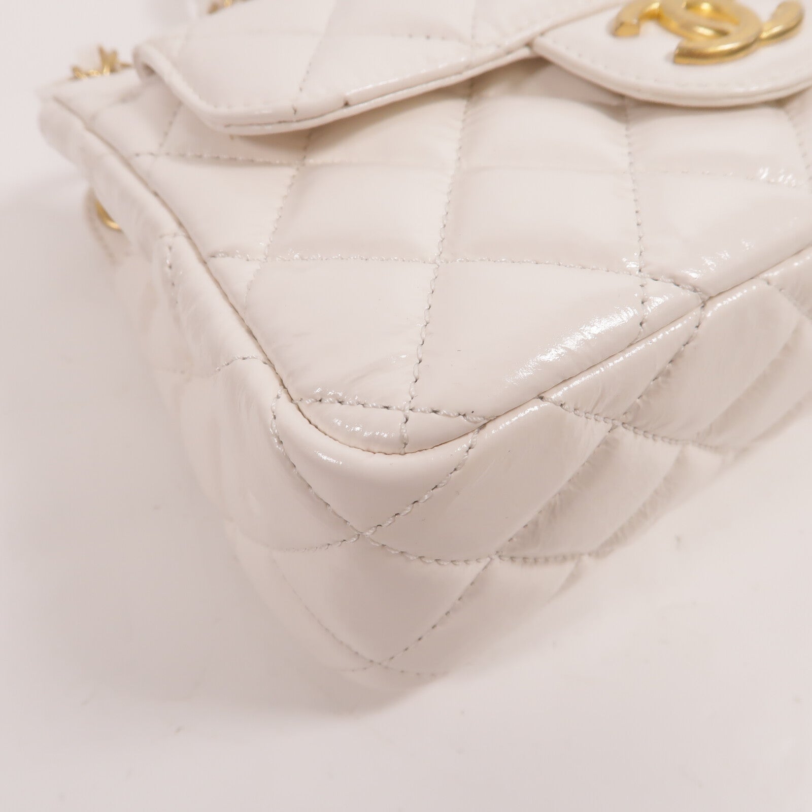 CHANEL 牛皮皮革Hobo Small鏈帶肩背袋