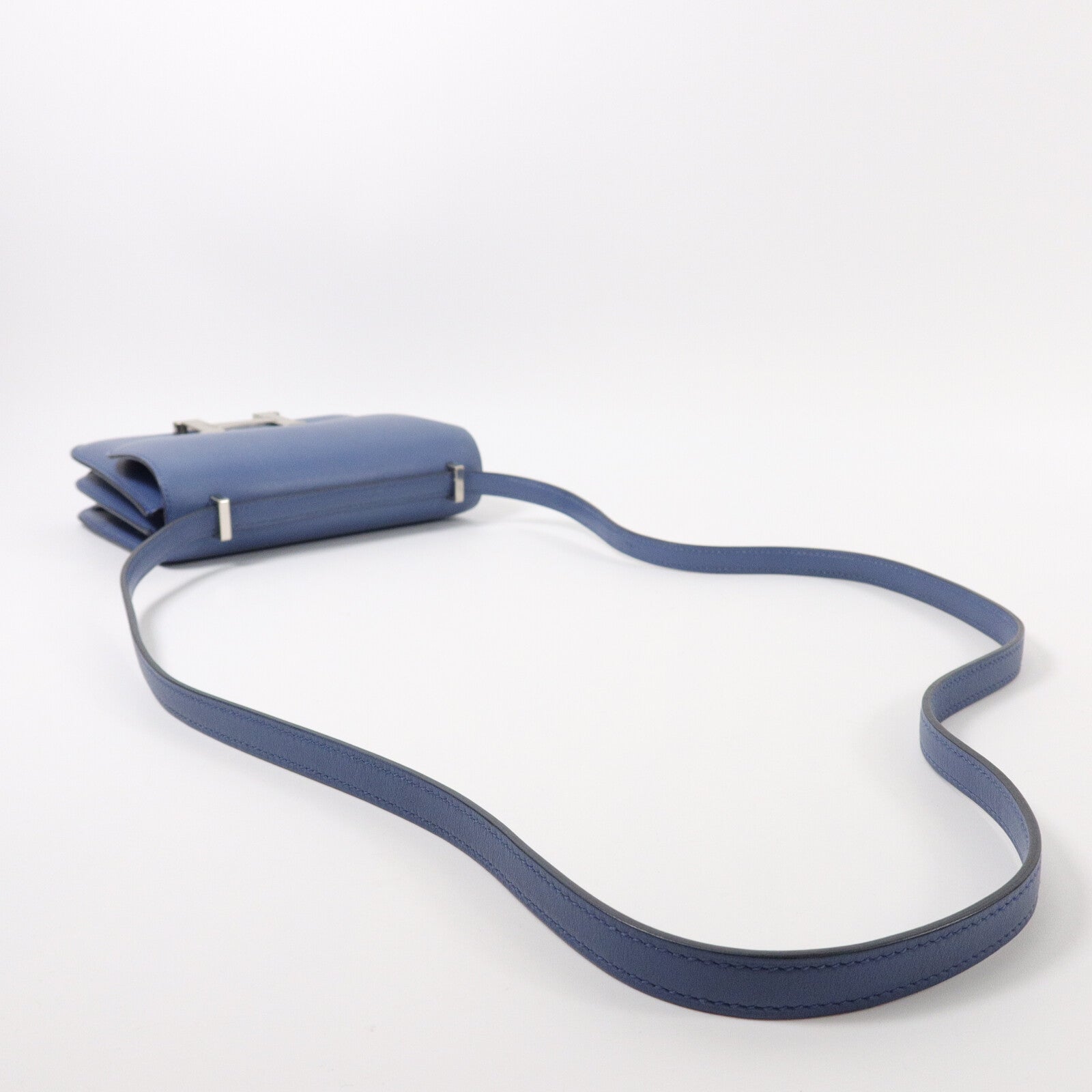 HERMES Swift皮革Constance Mini肩背袋Bleu Agate