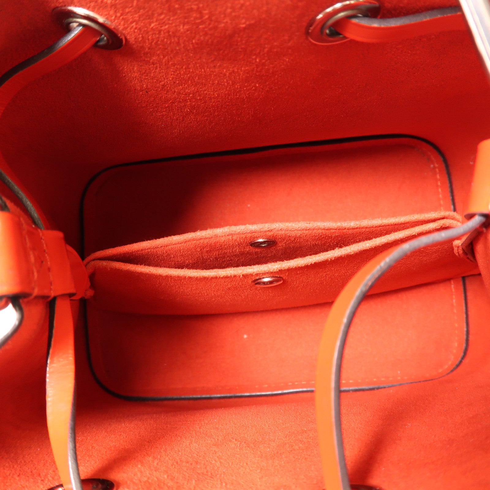 LOUIS VUITTON 【激減優惠】Epi Neo Noe BB銀扣手挽肩背兩用袋粉紅色/Rose Ballerine