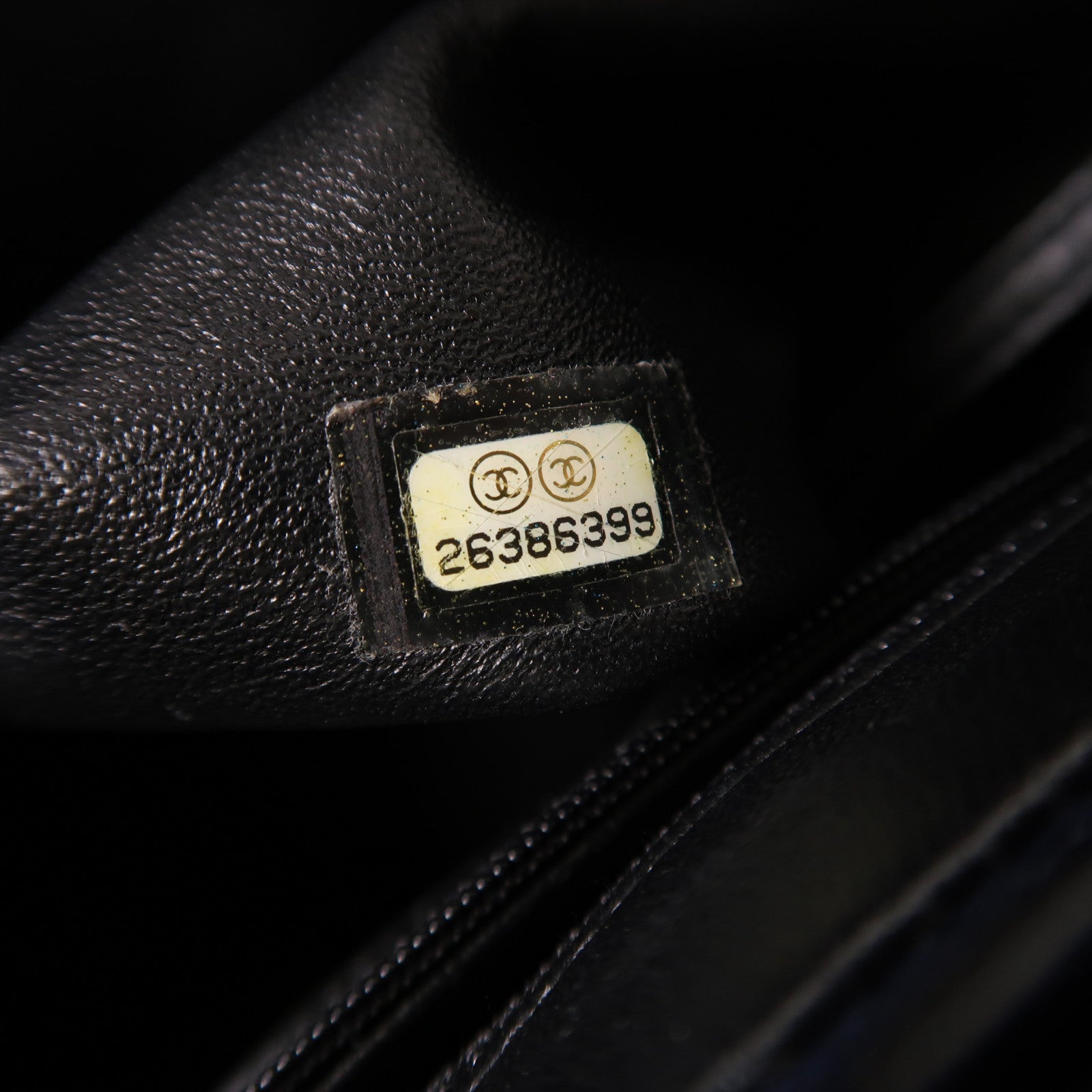 CHANEL【激減優惠】 牛皮皮革Backpack金扣背包