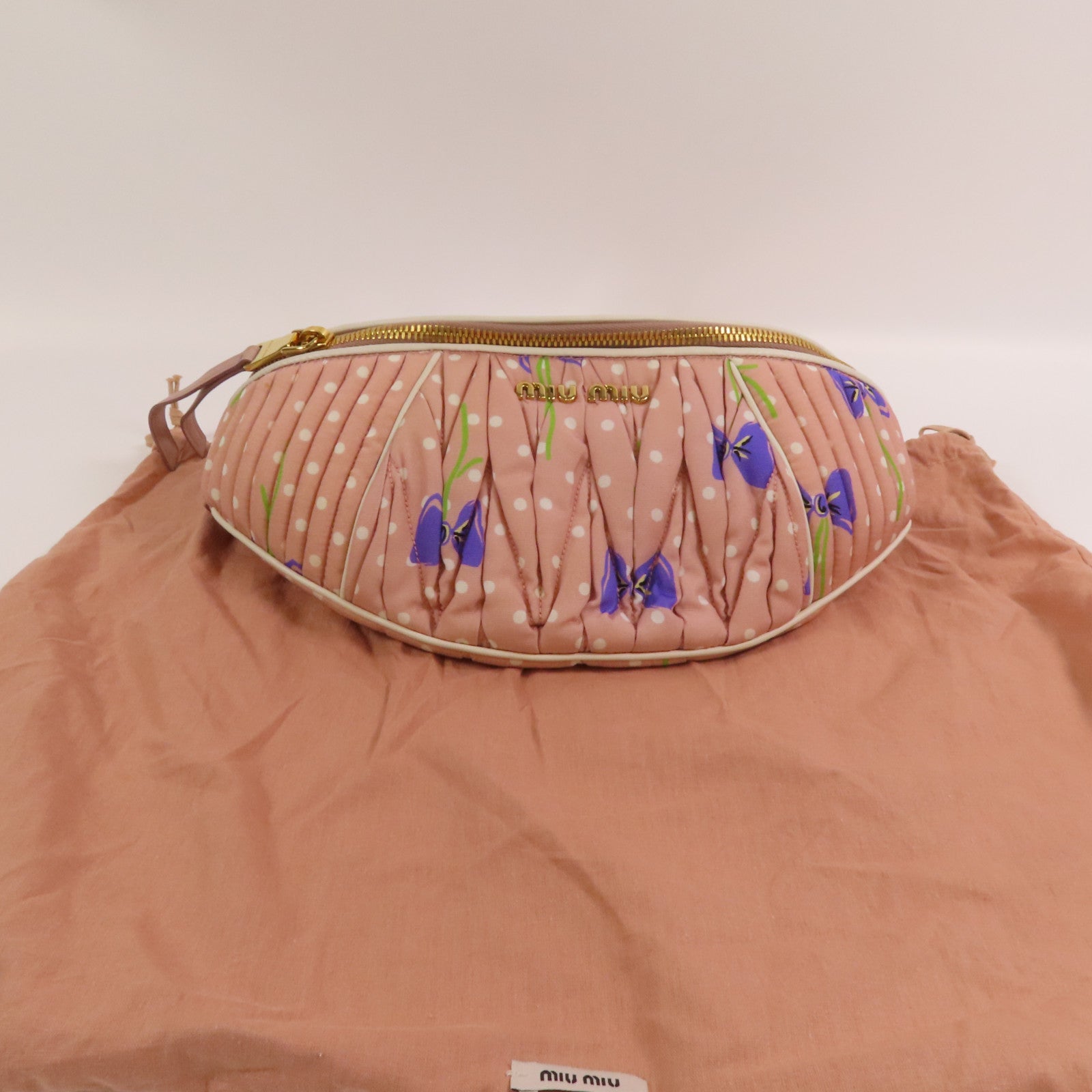 Miu Miu 尼龍Waist Bag金扣腰包
