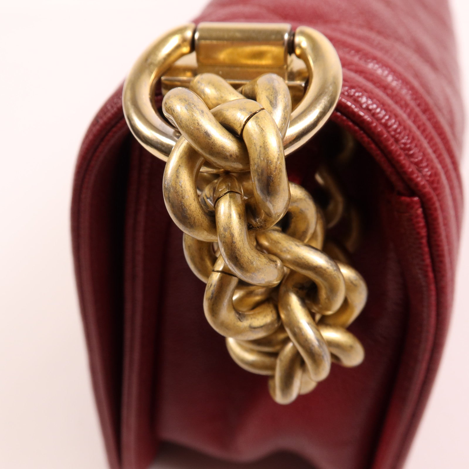 CHANEL 牛皮皮革Boy 25金扣鏈帶肩背袋