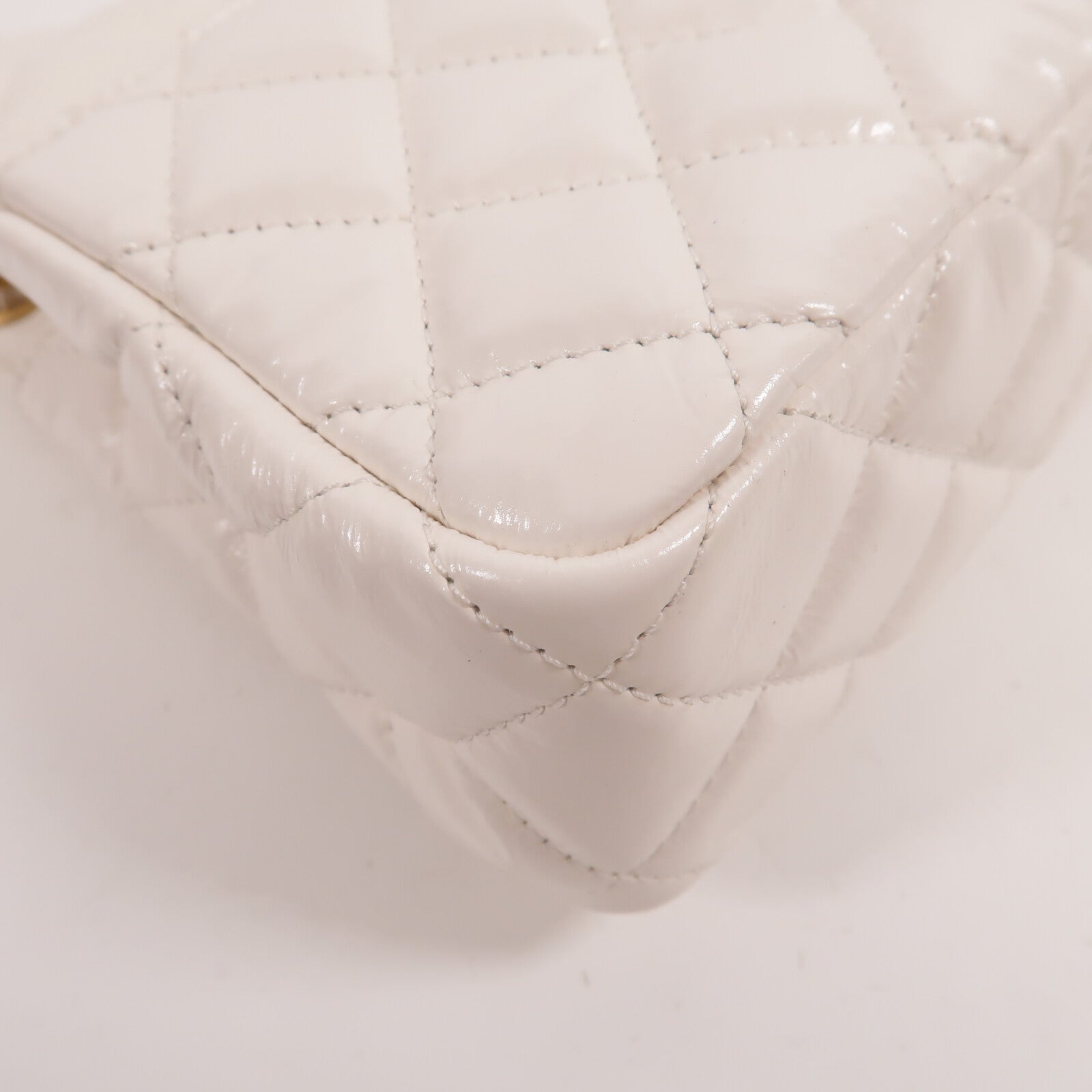 CHANEL 牛皮皮革Hobo Small鏈帶肩背袋