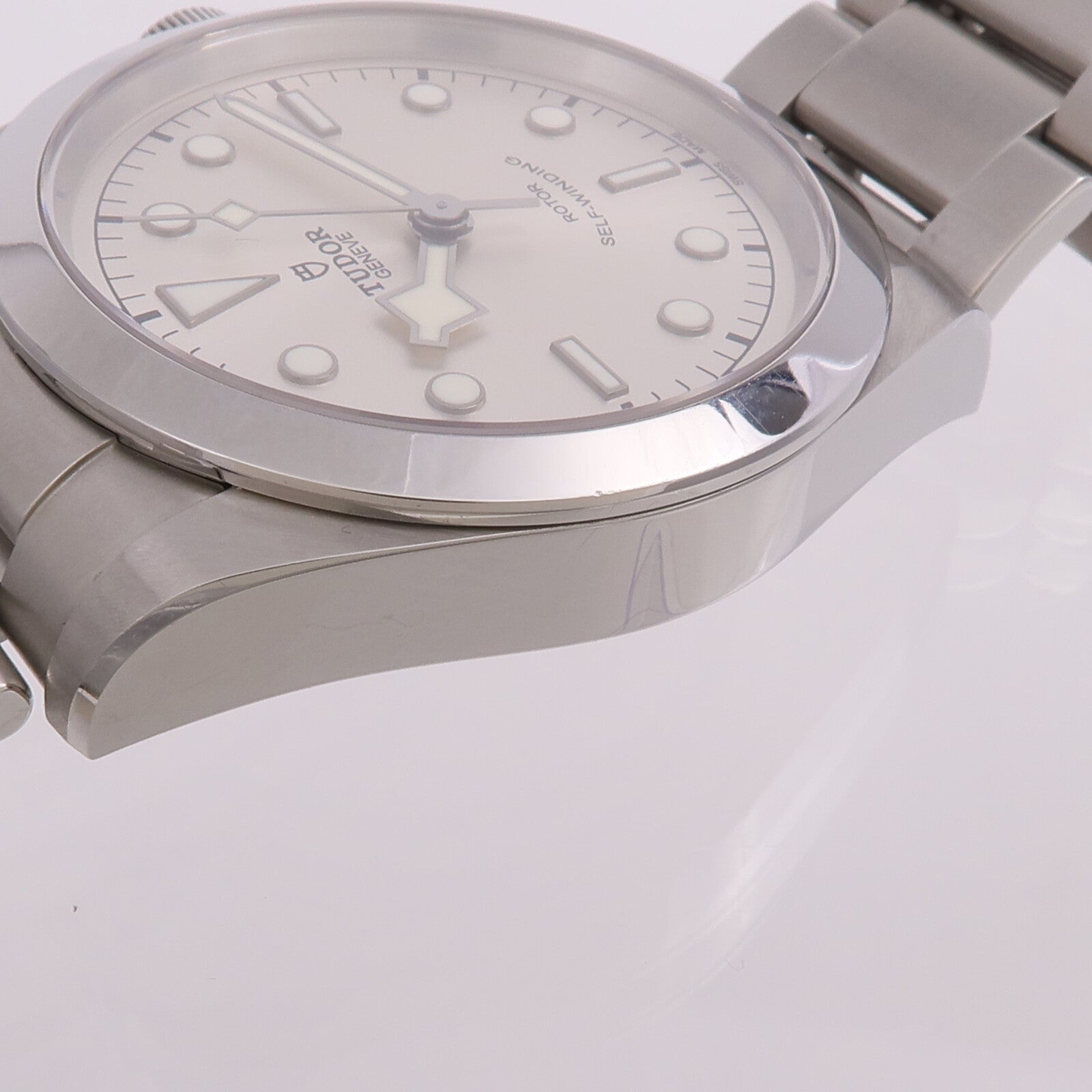 TUDOR Heritage Black Bay 79540