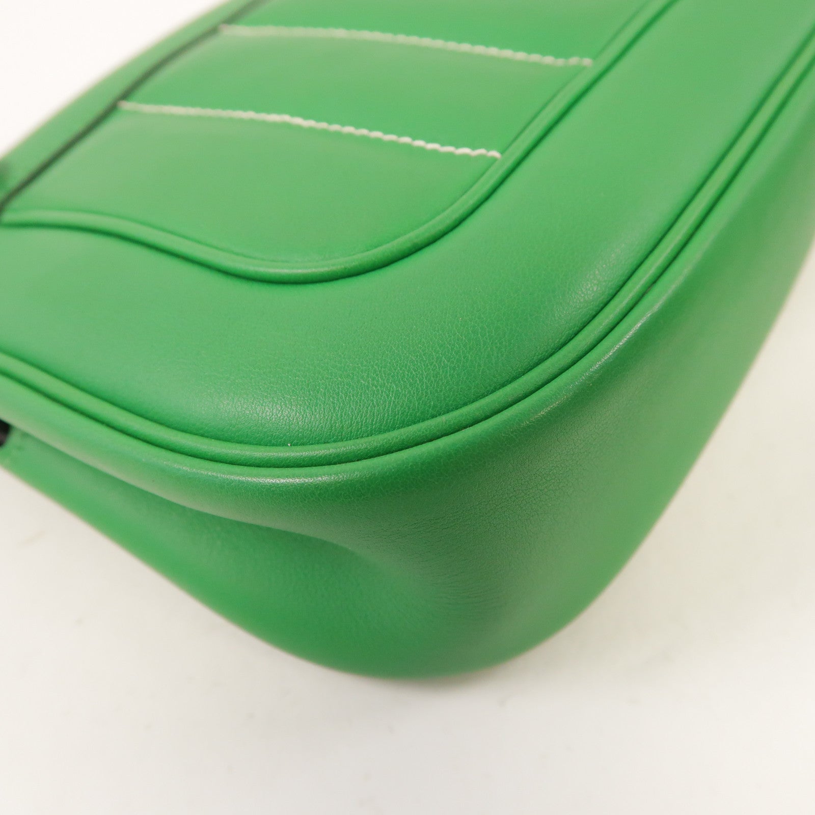 HERMES Swift皮革Mini Berline銀扣肩背袋竹子色