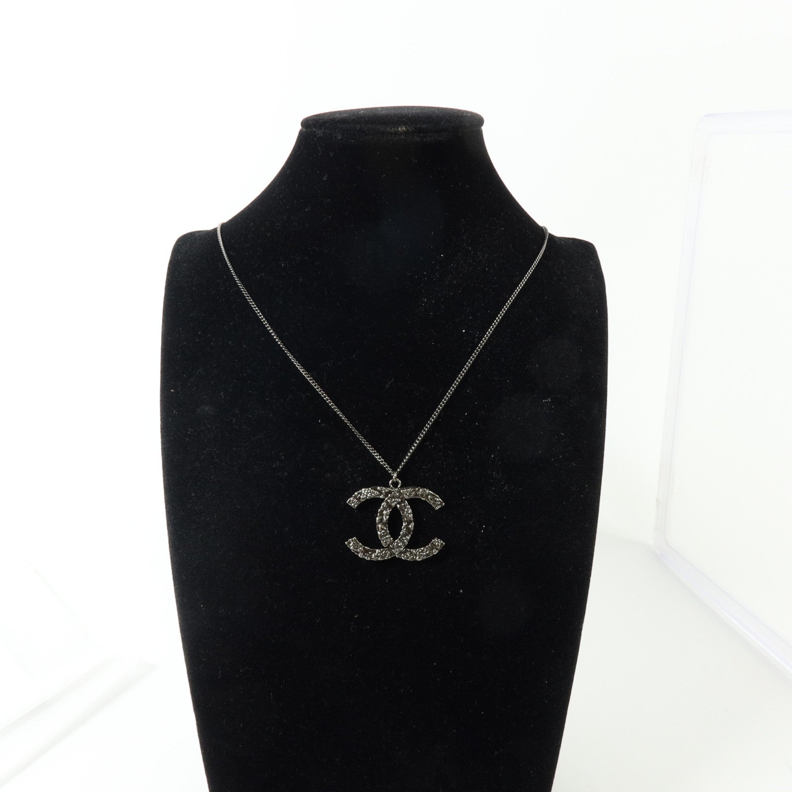 CHANEL 金屬So Black CC Pendant Necklace項鏈