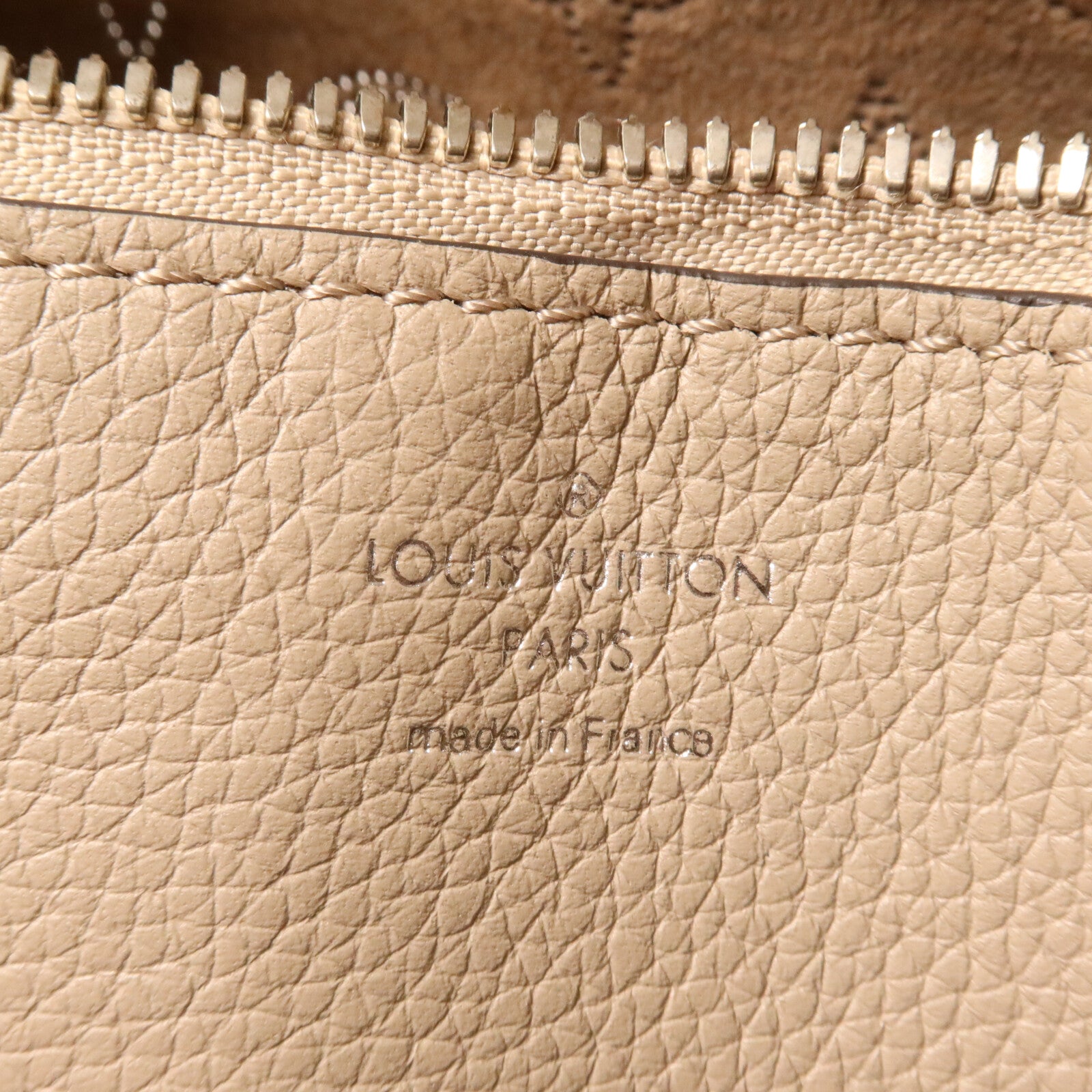LOUIS VUITTON Mahina Muria手挽肩背兩用袋