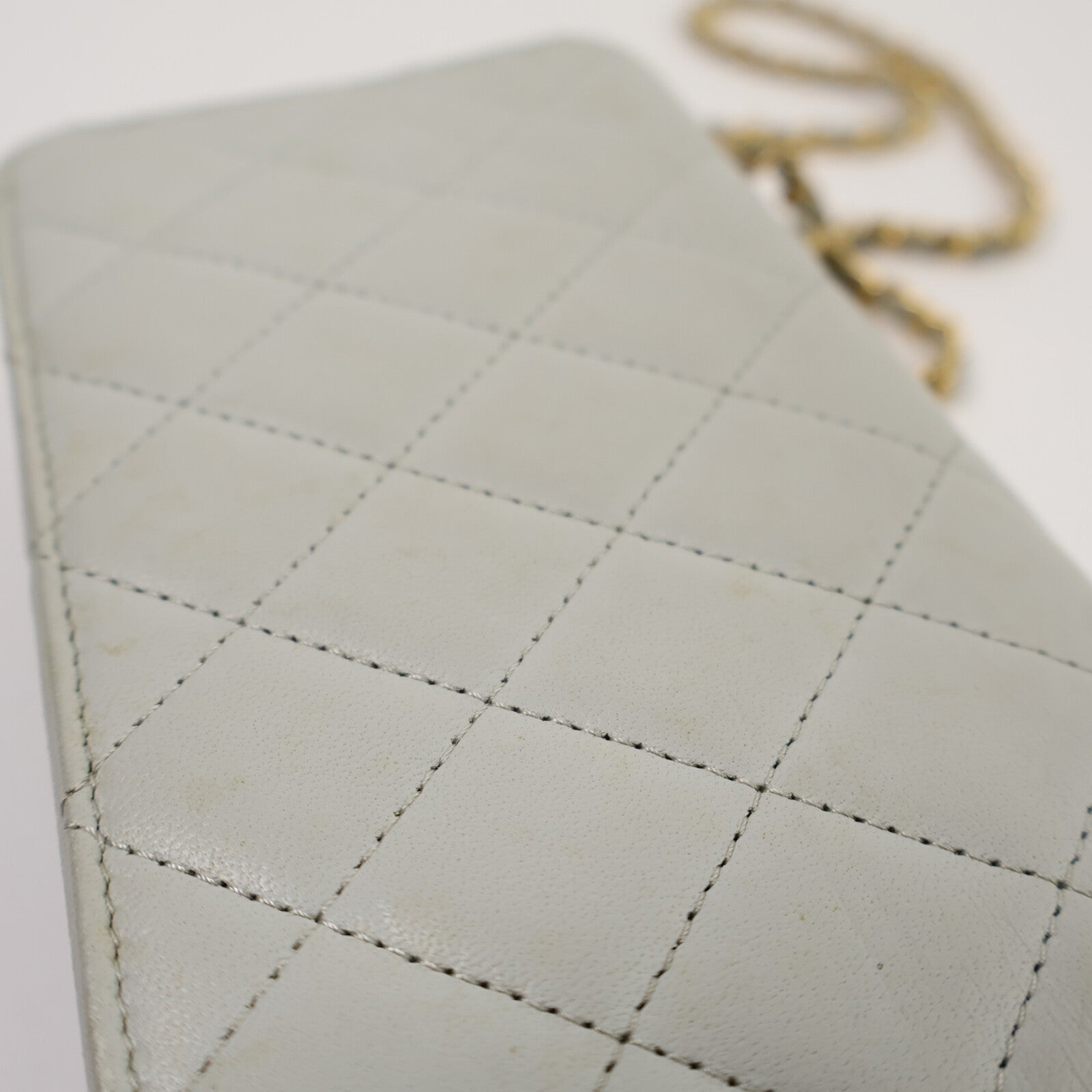 CHANEL 羊皮皮革Chain Shoulder鏈帶肩背袋
