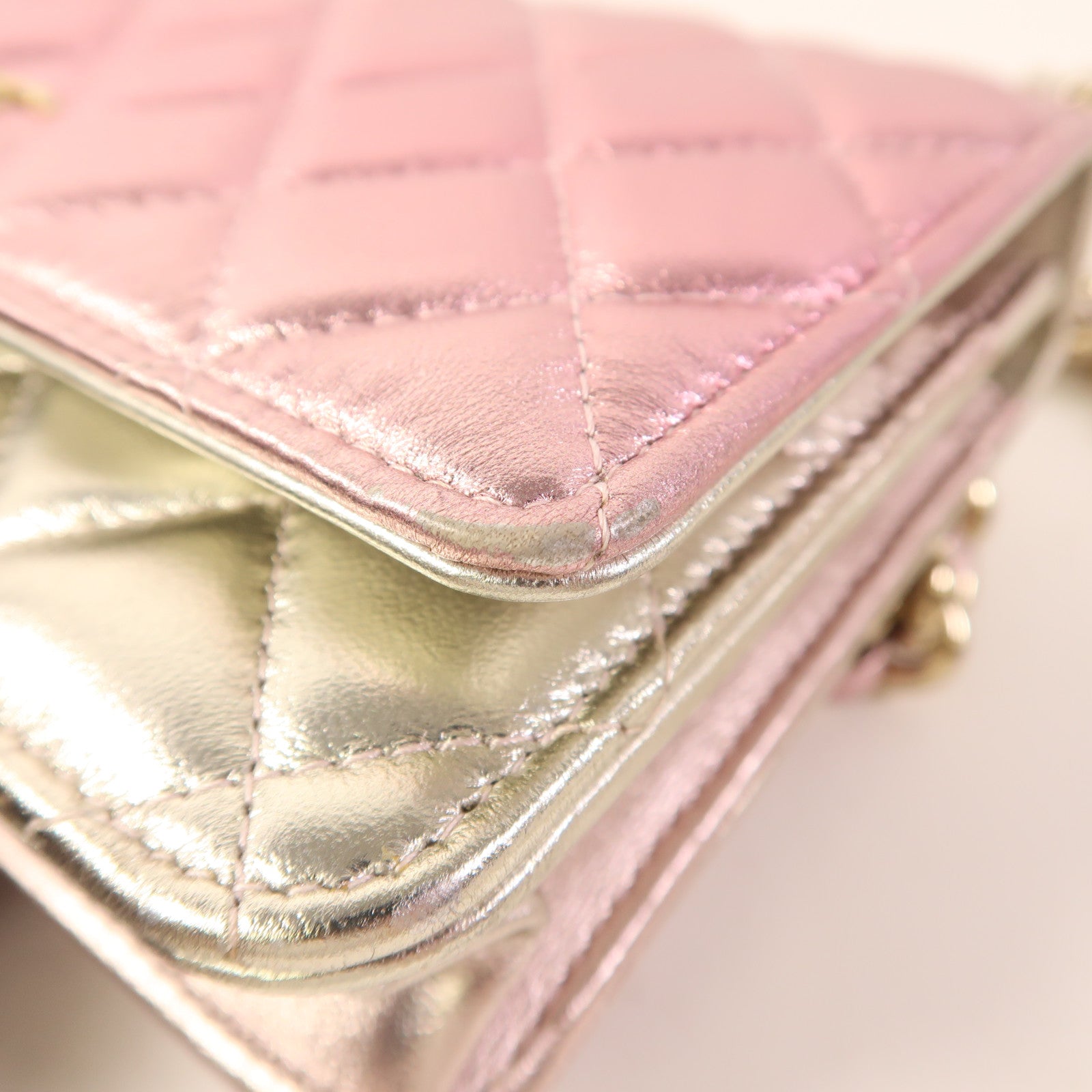 CHANEL 羊皮皮革Wallet on Chain金扣鏈帶肩背袋