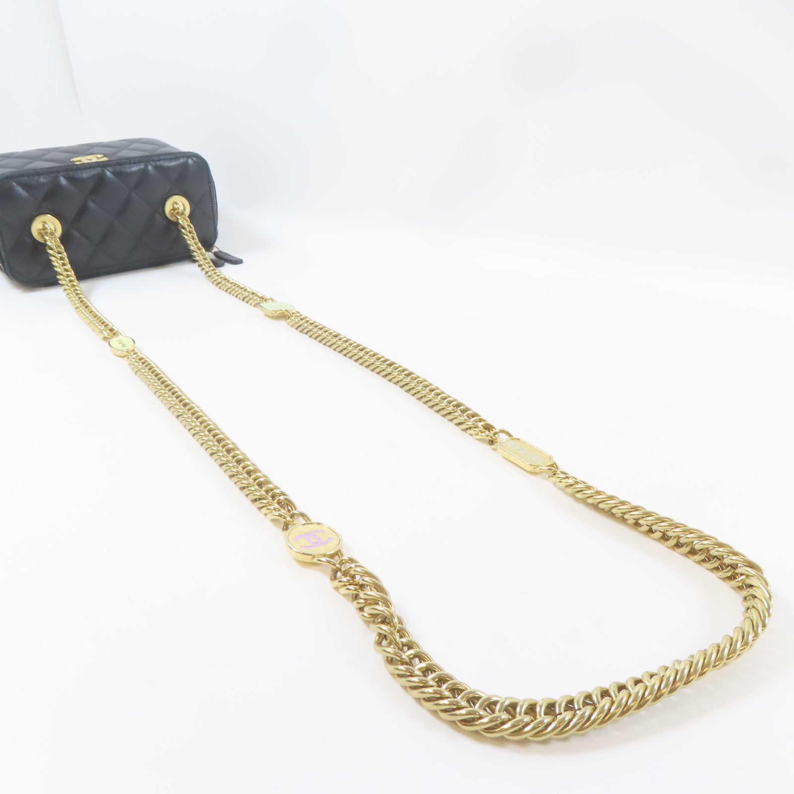 CHANEL 【激減優惠】菱格羊皮皮革Vanity Bag金扣鏈帶肩背袋黑色