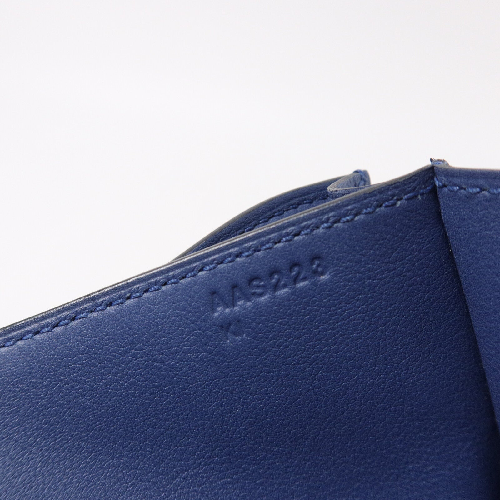 HERMES Swift皮革Constance Mini肩背袋Bleu Agate