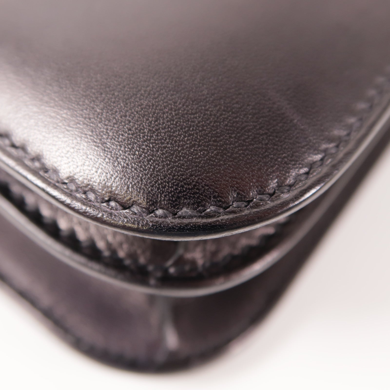 HERMES Evercalf皮革Constance 24金扣肩背袋Bleu Indigo