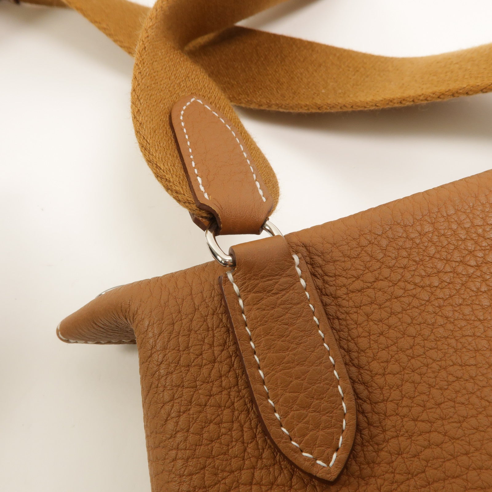 HERMES Togo皮革Videpoches肩背袋Gold