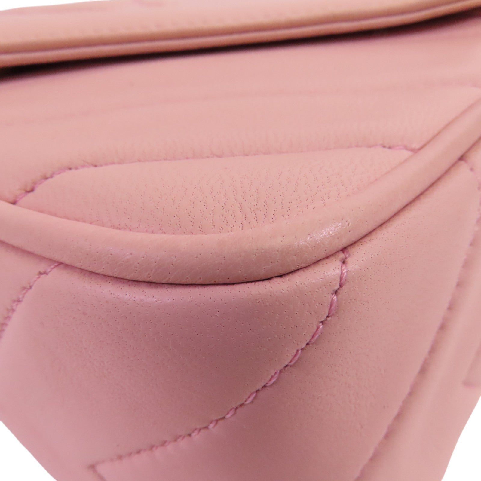 CHANEL 羊皮皮革Shoulder Bag金扣肩背袋