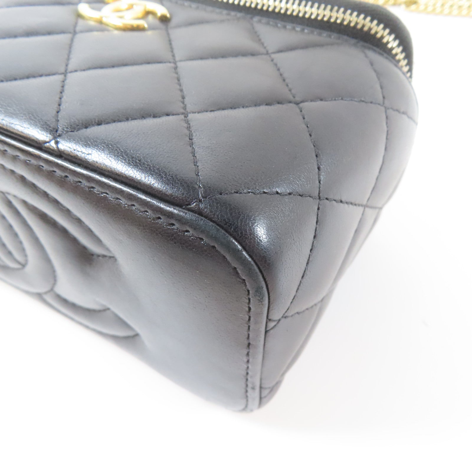CHANEL 【激減優惠】菱格羊皮皮革Vanity Bag金扣鏈帶肩背袋黑色