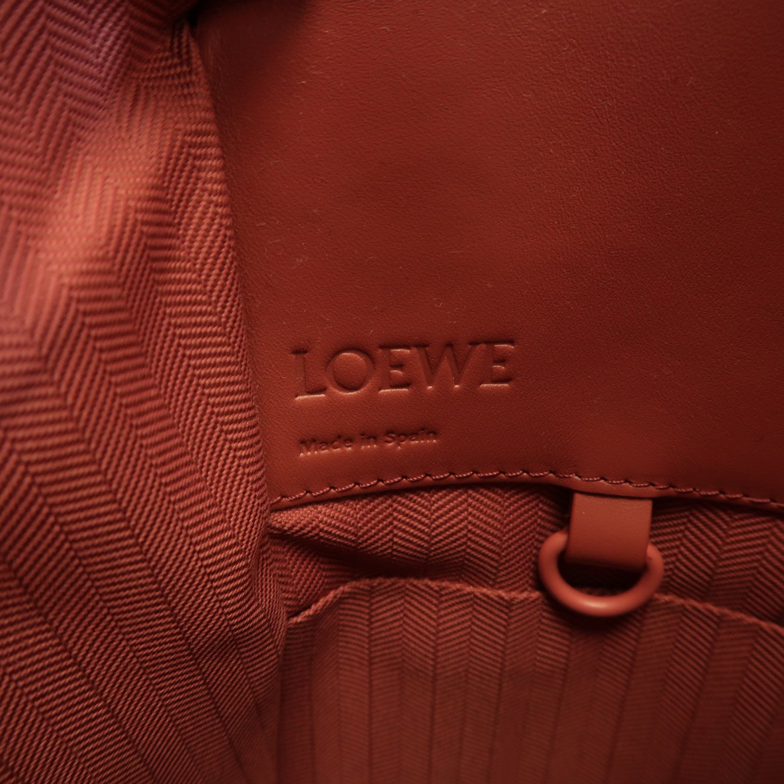 LOEWE 牛皮皮革Hammock金扣手挽肩背兩用袋粉紅色