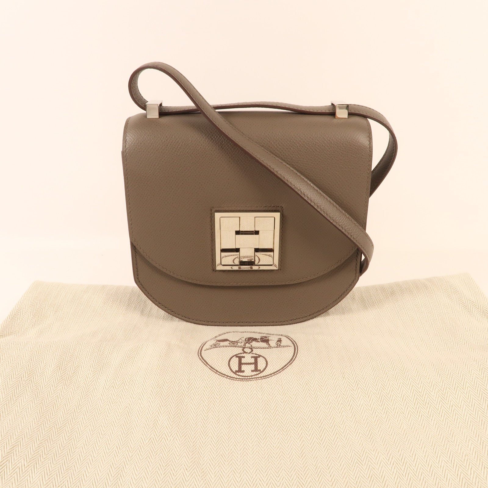 HERMES Epsom皮革Mini Mosaique銀扣肩背袋Etain