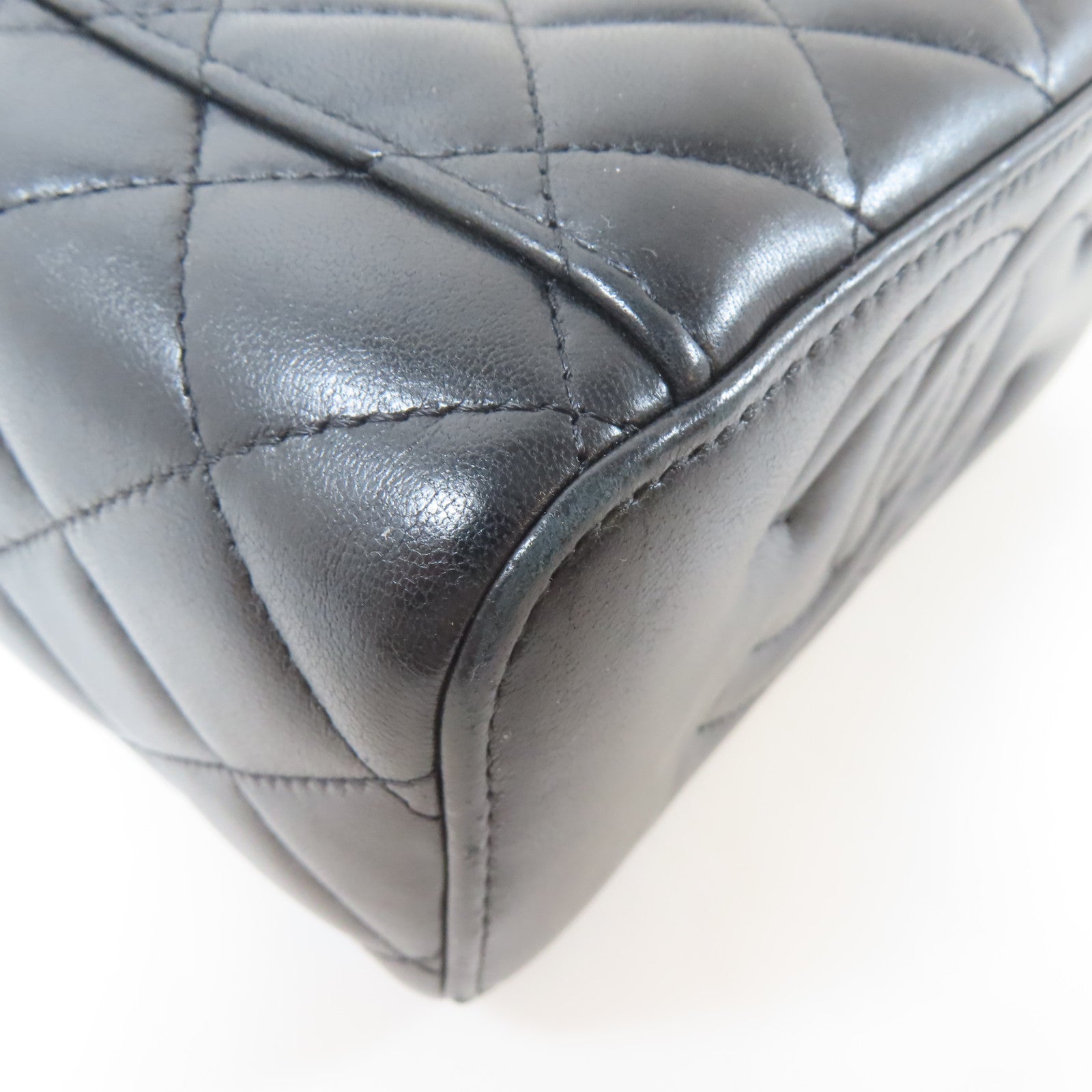 CHANEL 【激減優惠】菱格羊皮皮革Vanity Bag金扣鏈帶肩背袋黑色