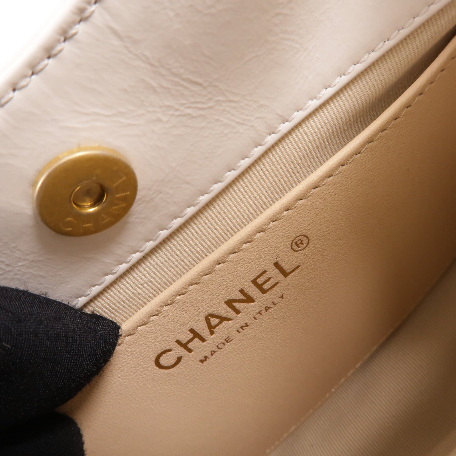 CHANEL 牛皮皮革Hobo Small鏈帶肩背袋