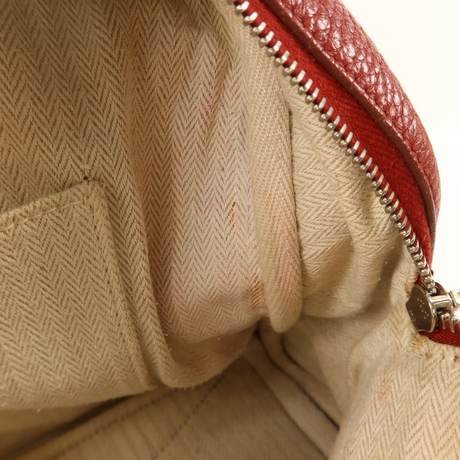 HERMES Clemence皮革Victoria 35銀扣手挽袋Rouge Garance