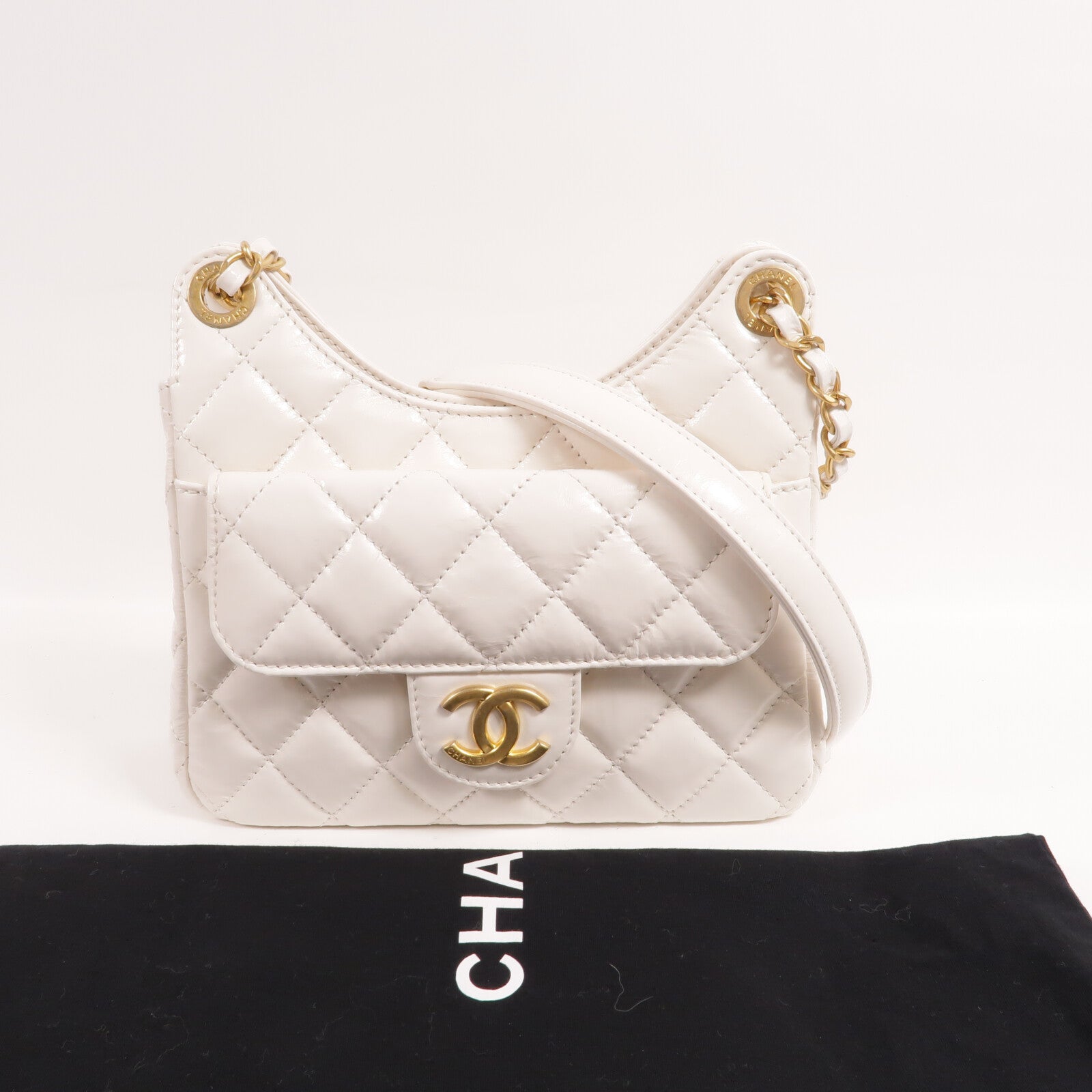 CHANEL 牛皮皮革Hobo Small鏈帶肩背袋