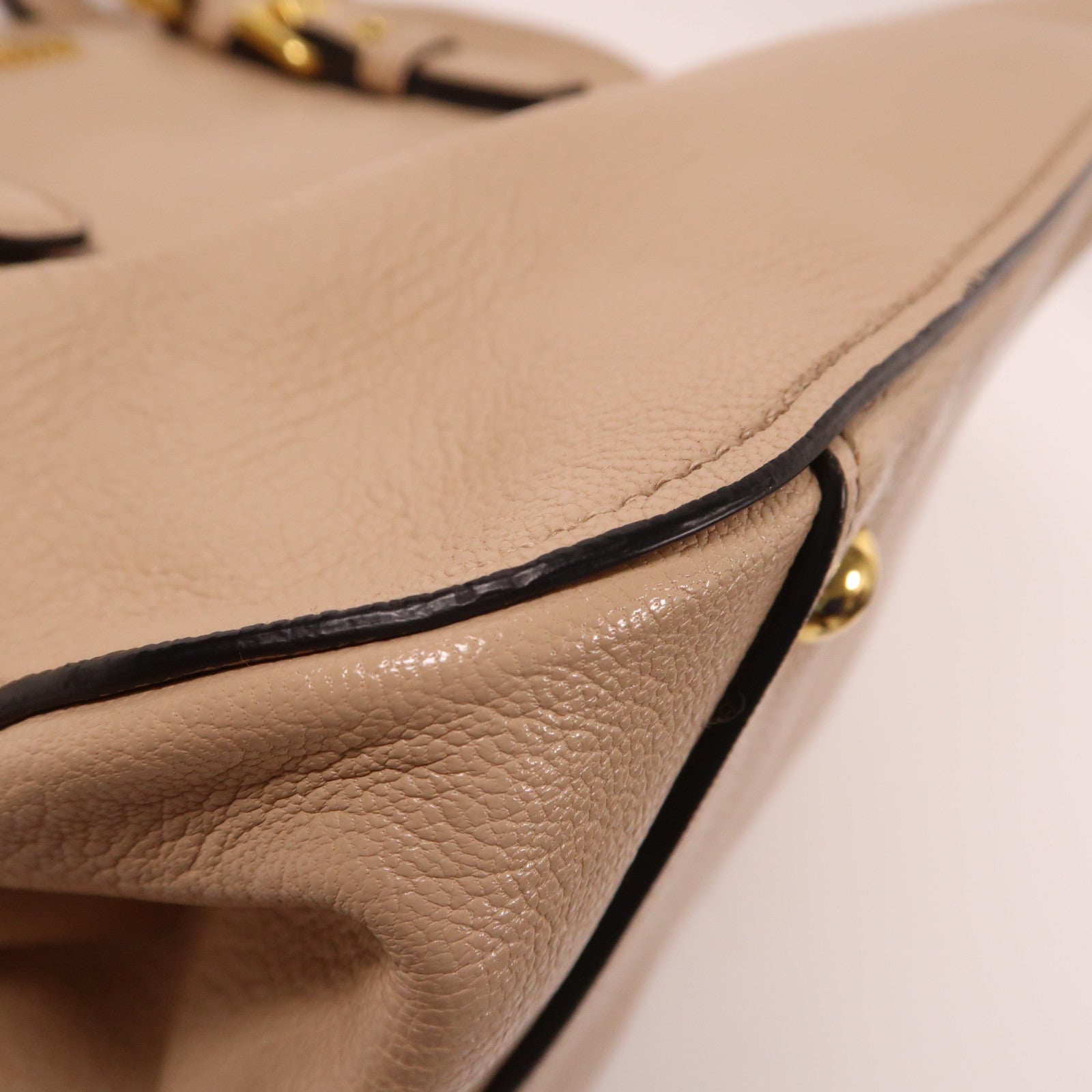 Miu Miu 牛皮皮革2 Way Shoulder Bag金扣手挽肩背兩用袋米色