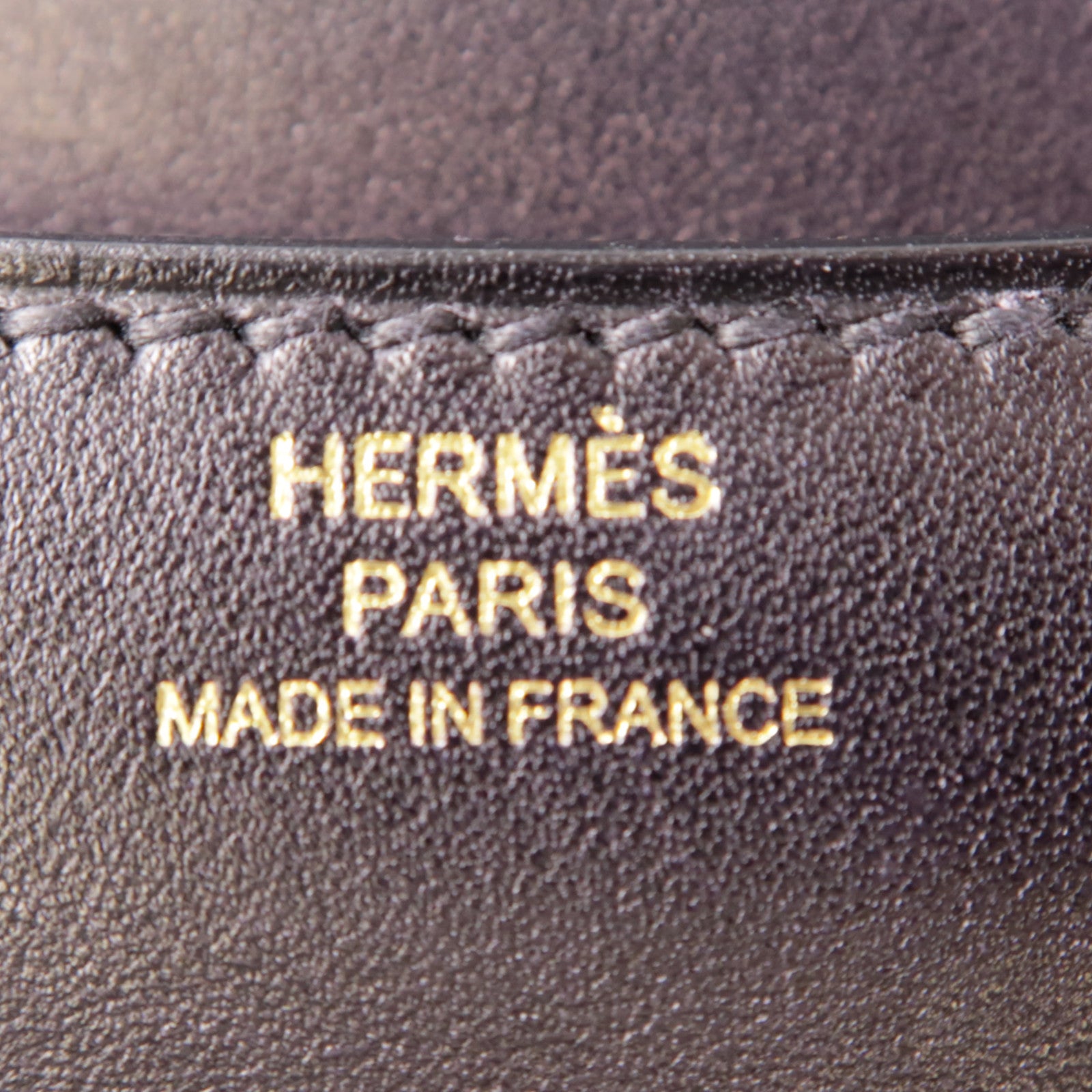 HERMES Evercalf皮革Constance 24金扣肩背袋Bleu Indigo