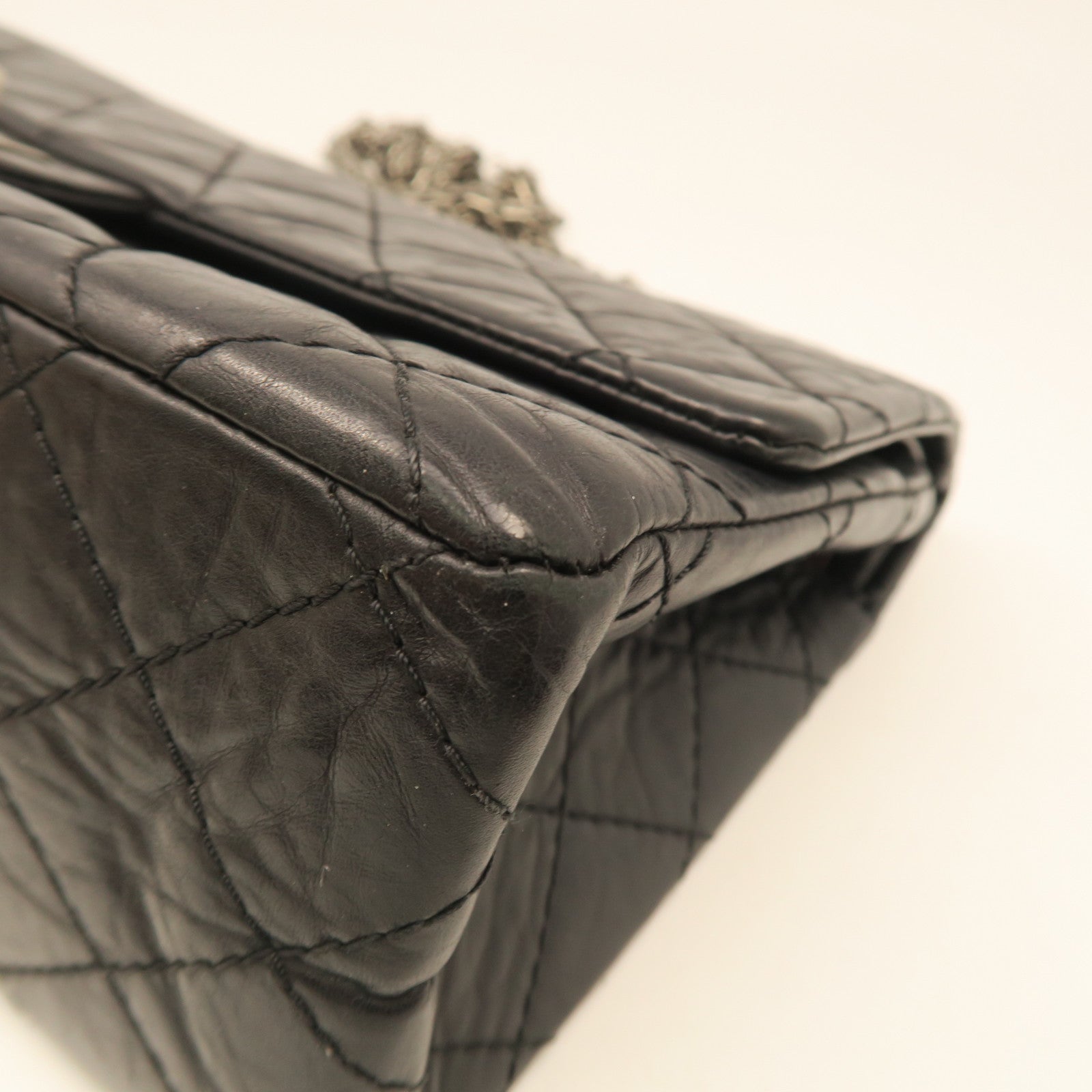 CHANEL rhombic cowhide leather 2.55 Chain Shoulder silver buckle chain shoulder bag black