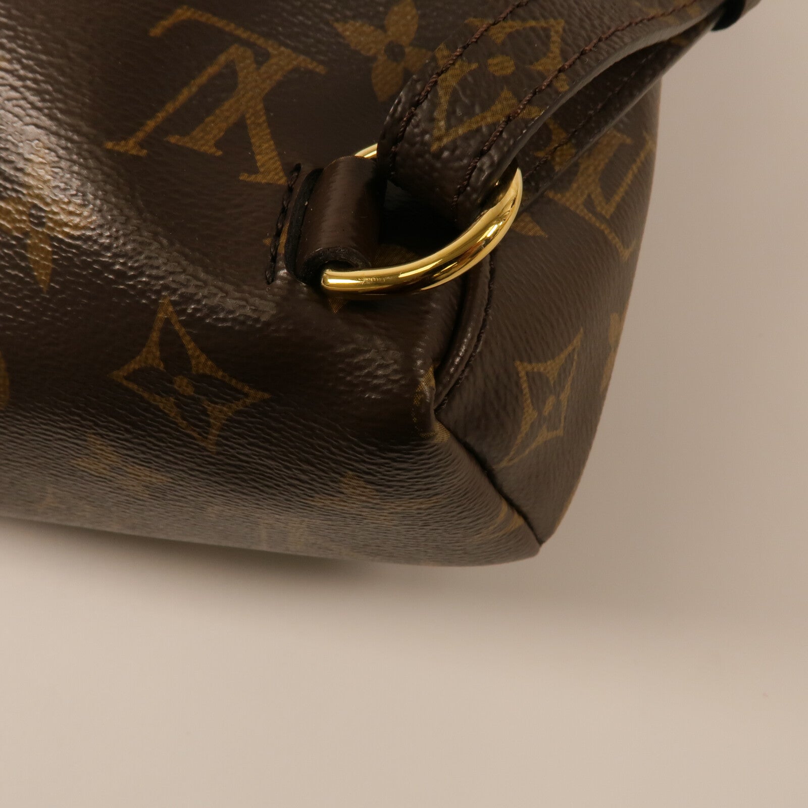 LOUIS VUITTON Monogram Excursion PM背包