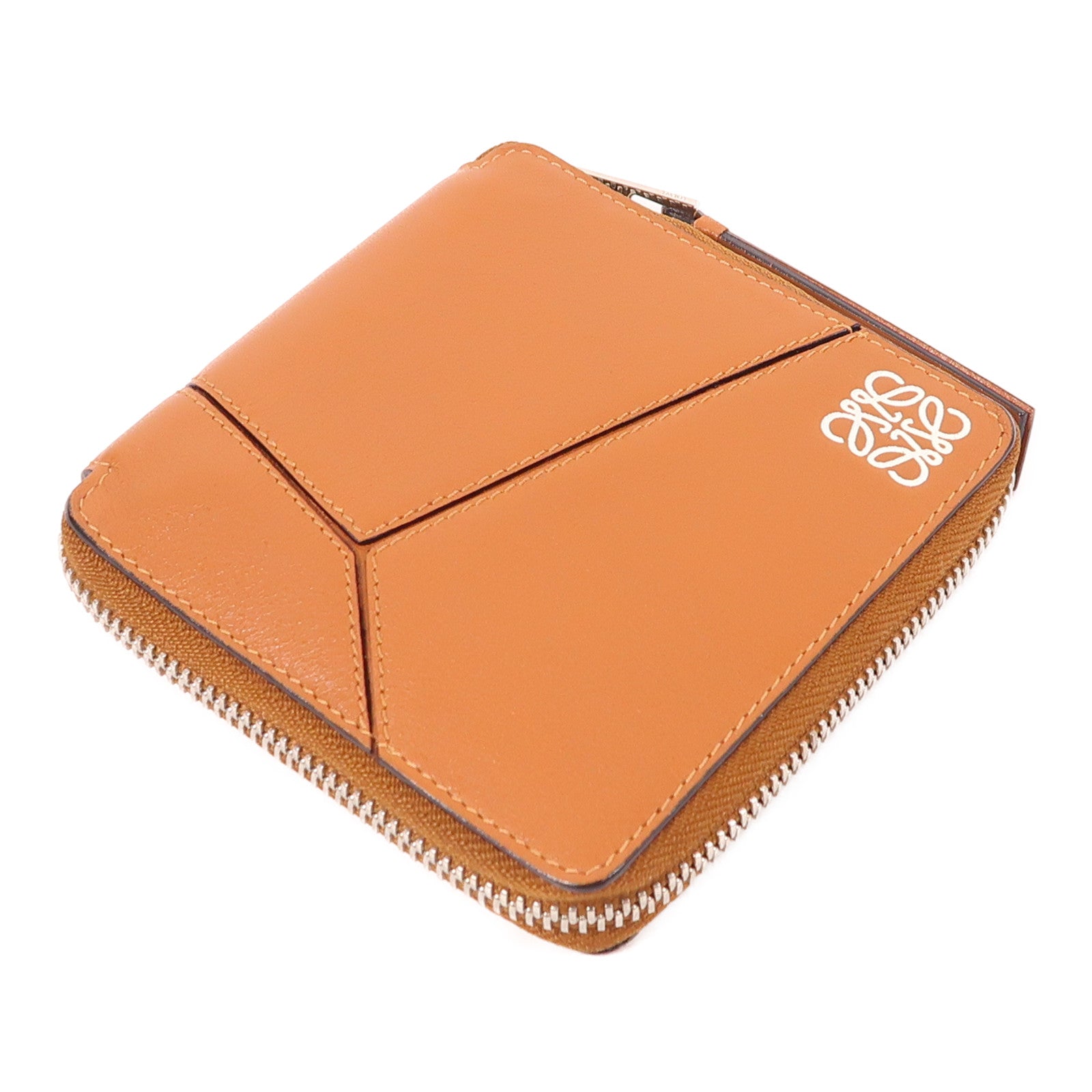 LOEWE 牛皮皮革Zipper Wallet銀扣錢包
