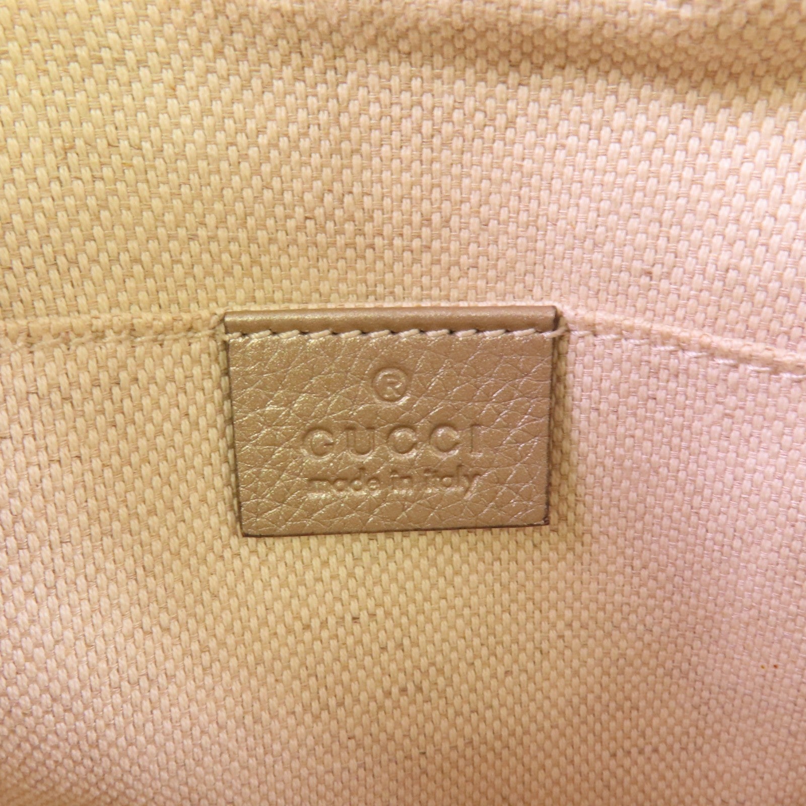 GUCCI 牛皮皮革Soho Disco金扣肩背袋