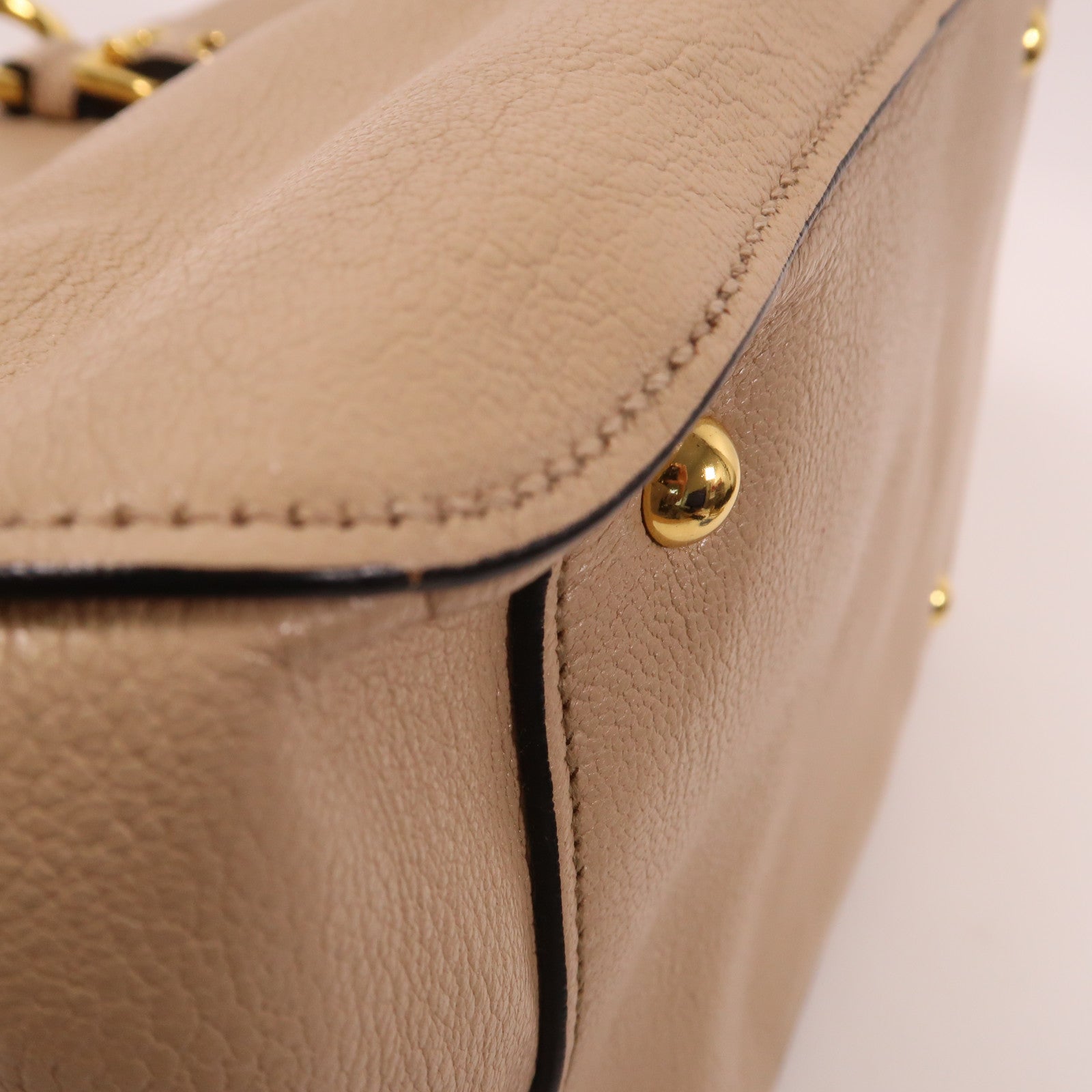 Miu Miu 牛皮皮革2 Way Shoulder Bag金扣手挽肩背兩用袋米色
