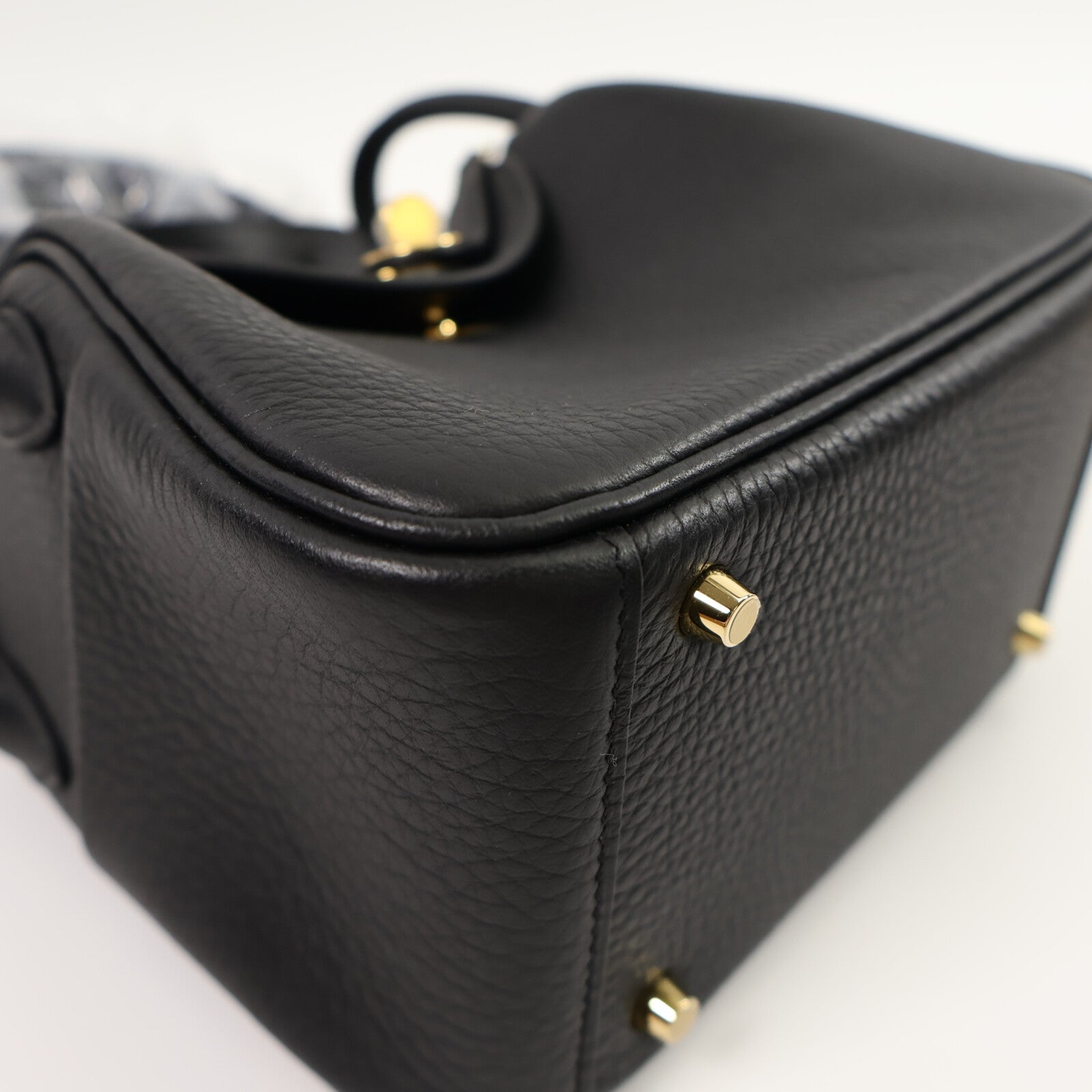 HERMES Clemence皮革Mini Lindy肩背袋Noir