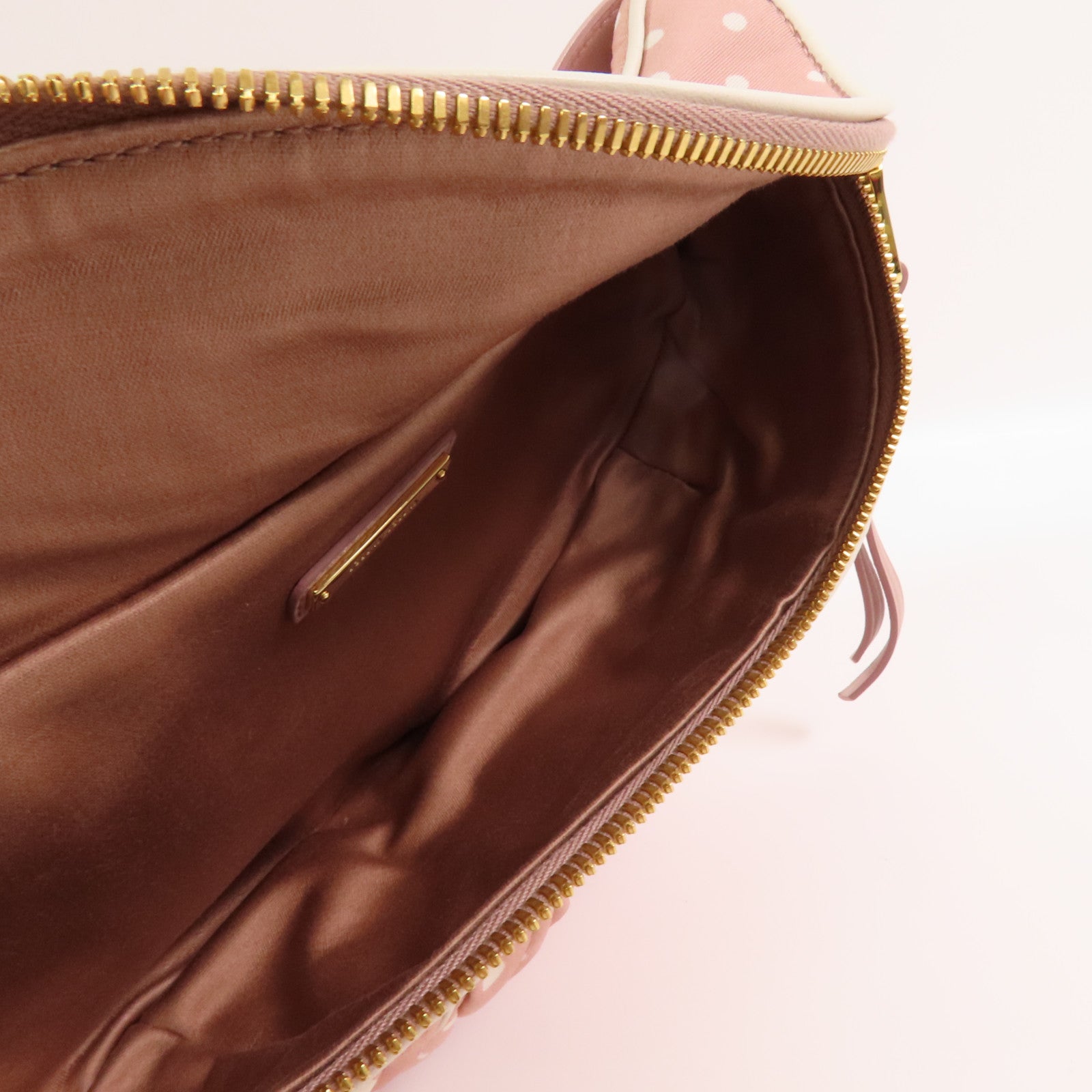 Miu Miu 尼龍Waist Bag金扣腰包