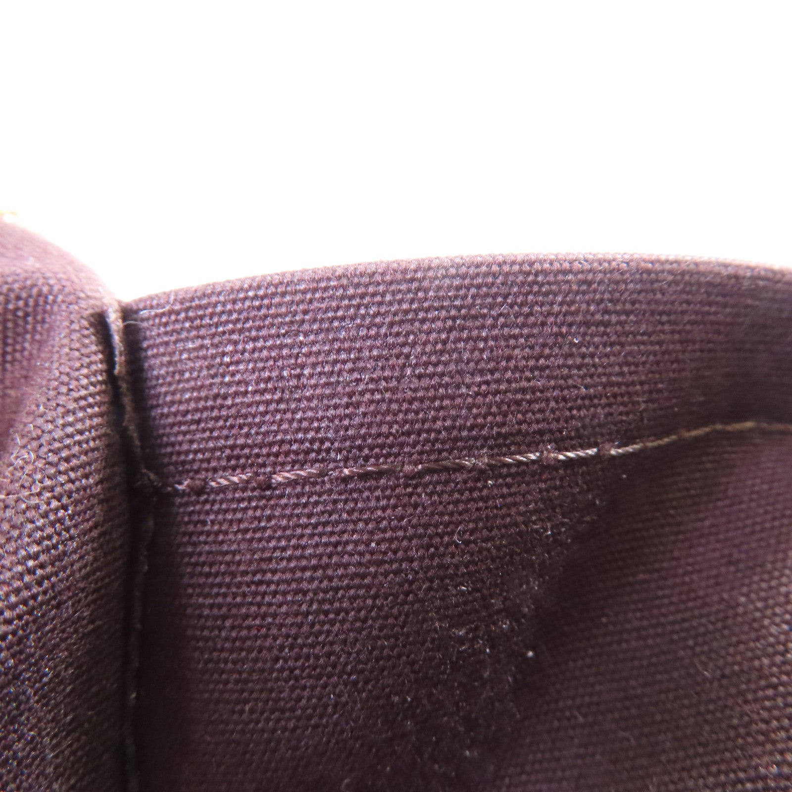 LOUIS VUITTON Vernis Summit Drive金扣手挽袋酒紅色