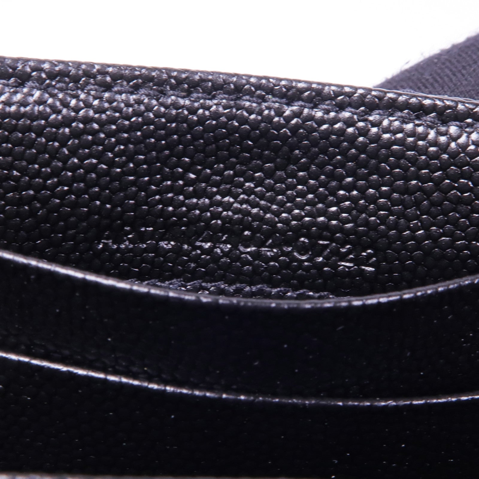 YVES SAINT LAURENT 牛皮皮革Wallet金扣錢包