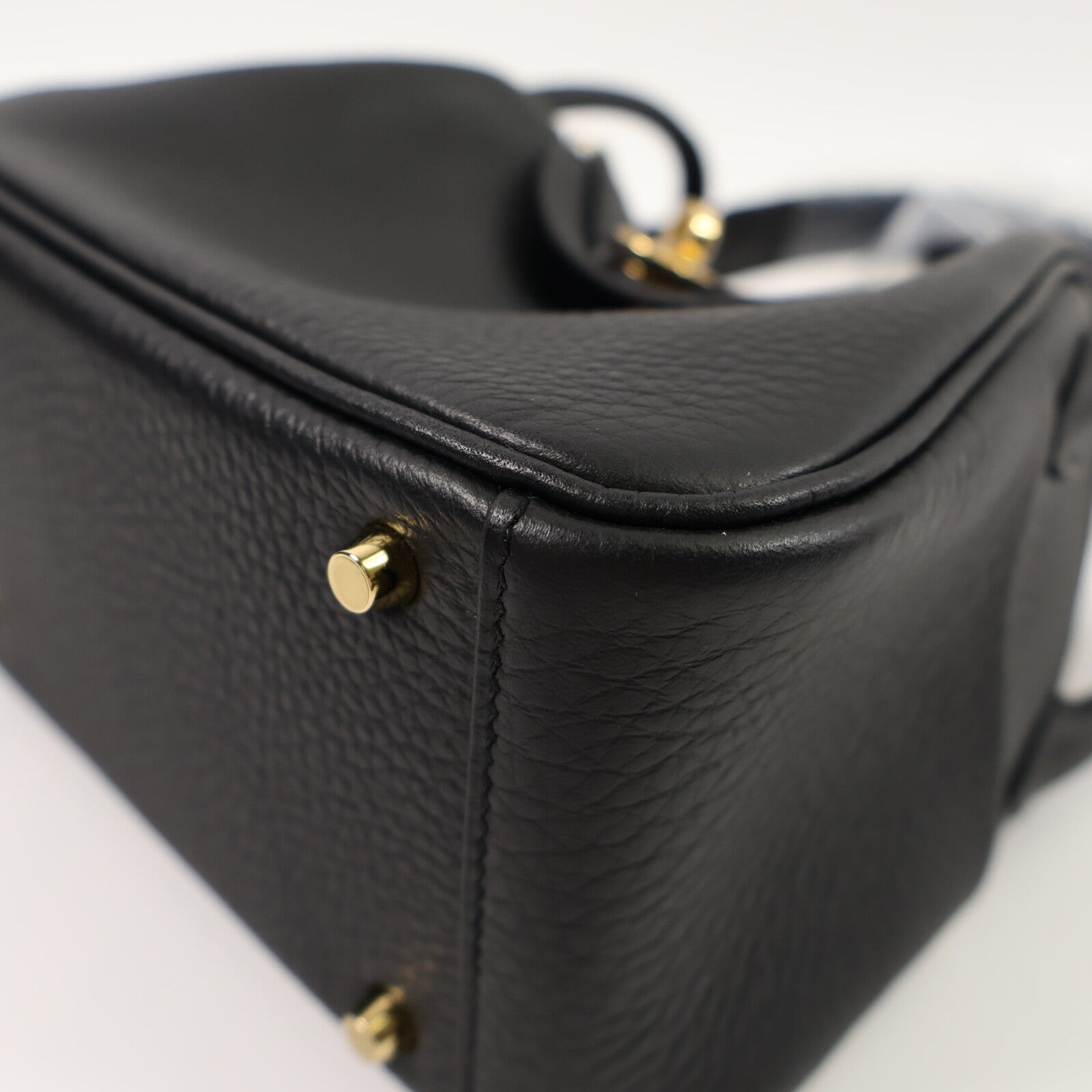 HERMES Clemence皮革Mini Lindy肩背袋Noir
