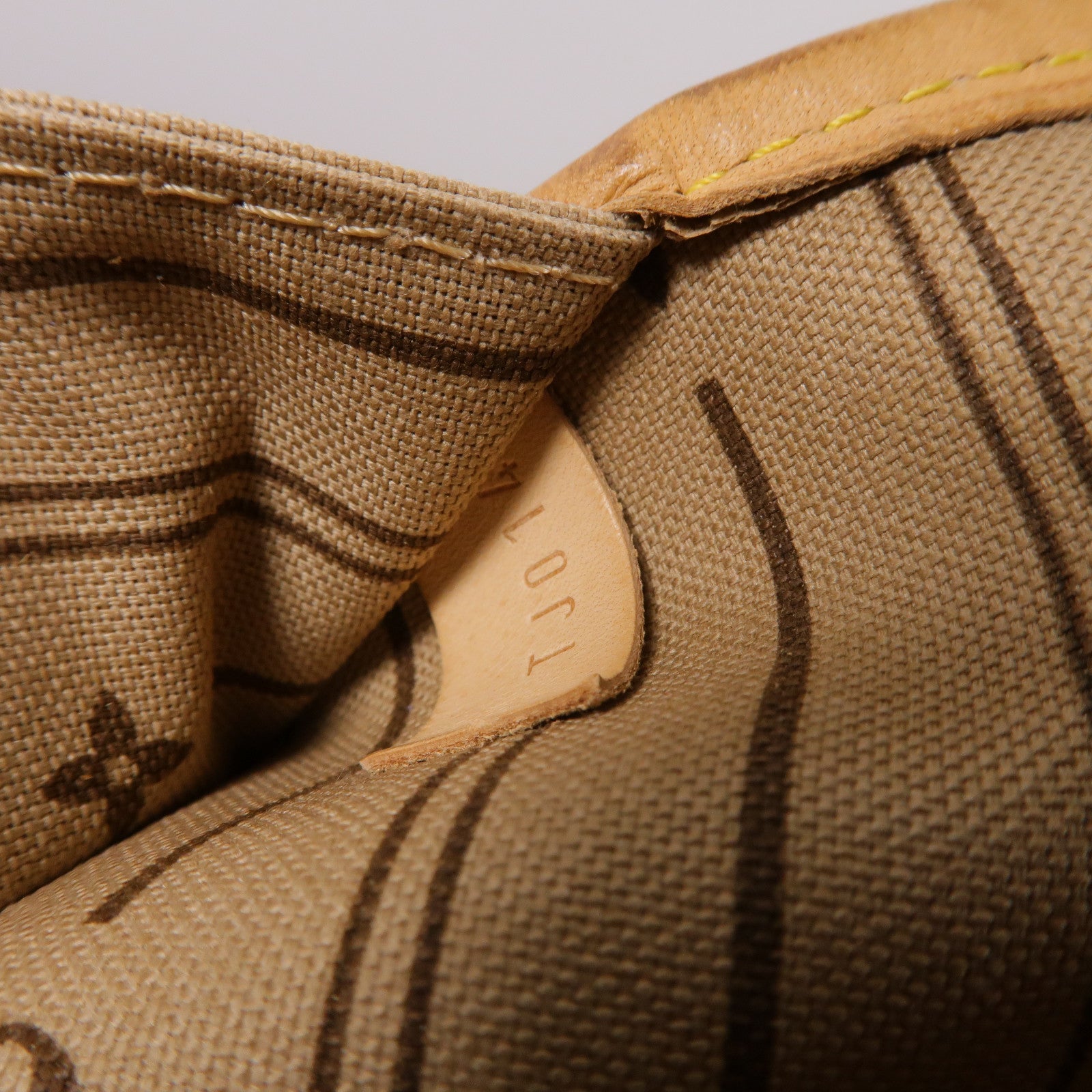 LOUIS VUITTON Monogram Neverfull GM金扣手挽袋啡色