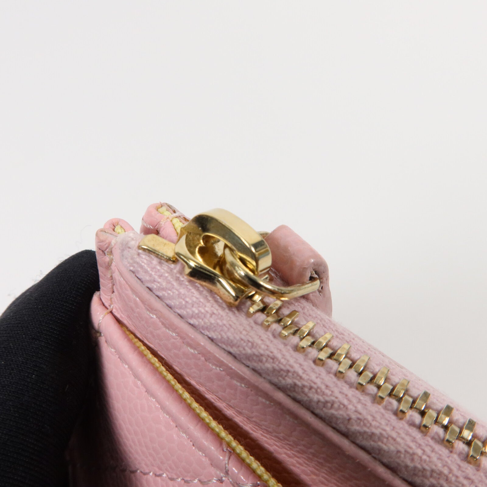 CHANEL 牛皮皮革Classic Zipped Card Holder卡片套