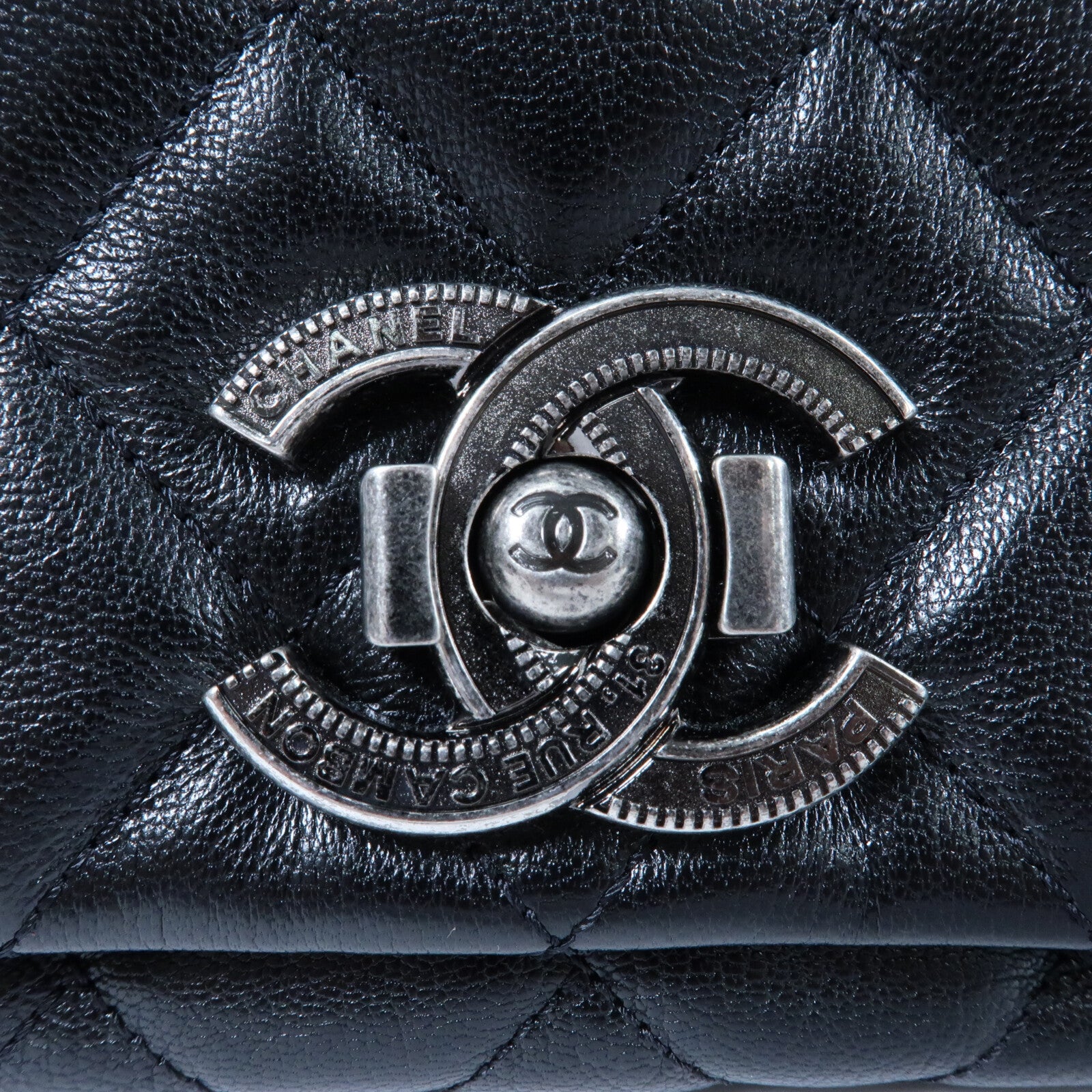 CHANEL 牛皮皮革Chain Shoulder鏈帶肩背袋
