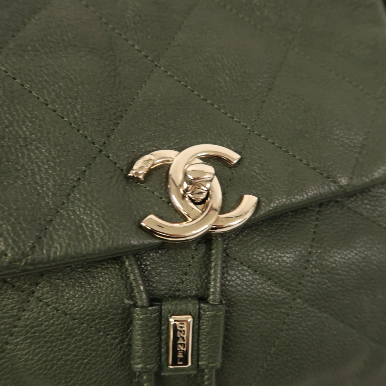 CHANEL 牛皮皮革Backpack銀扣背包綠色