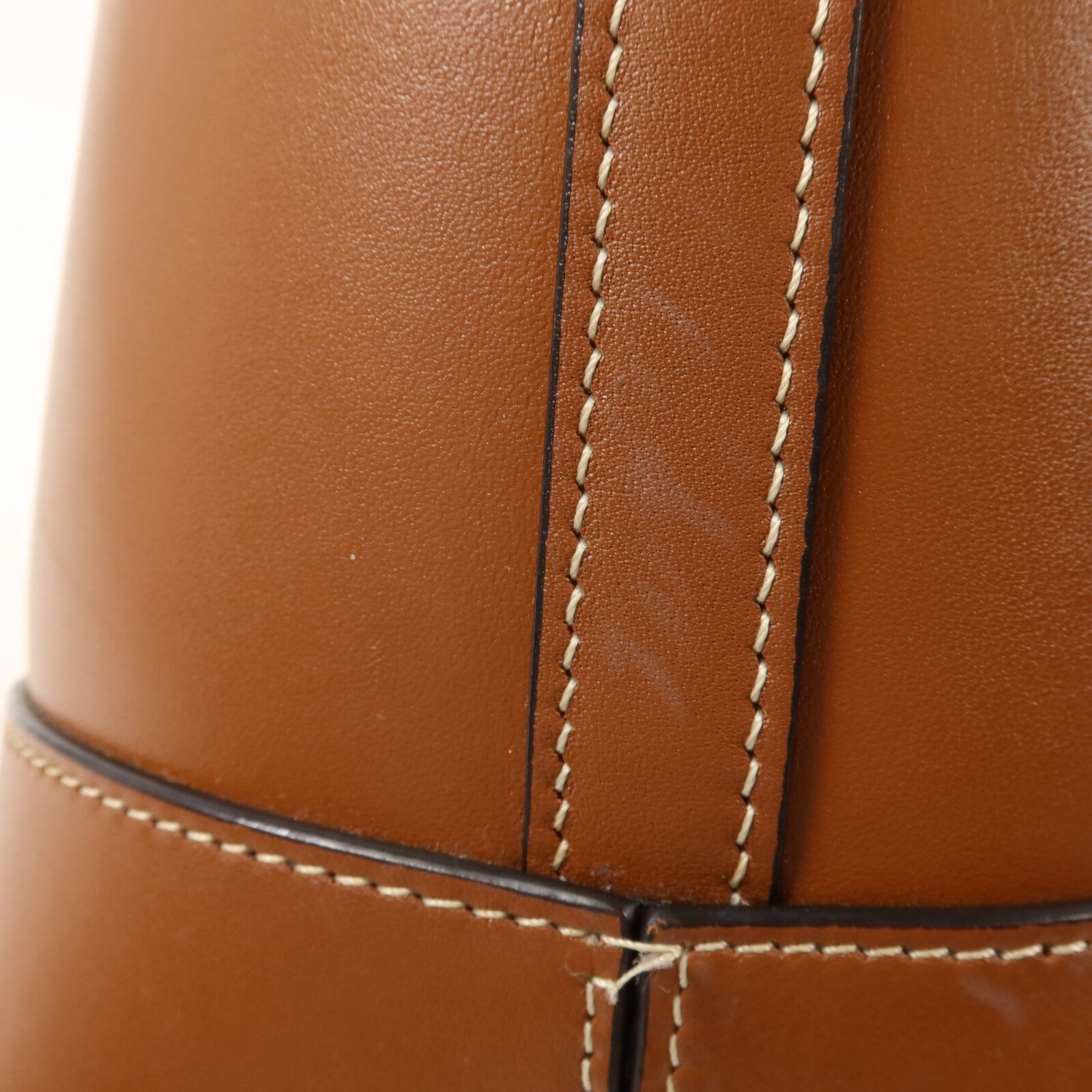 CELINE 牛皮皮革Small Bucket Cuir Triomphe肩背袋