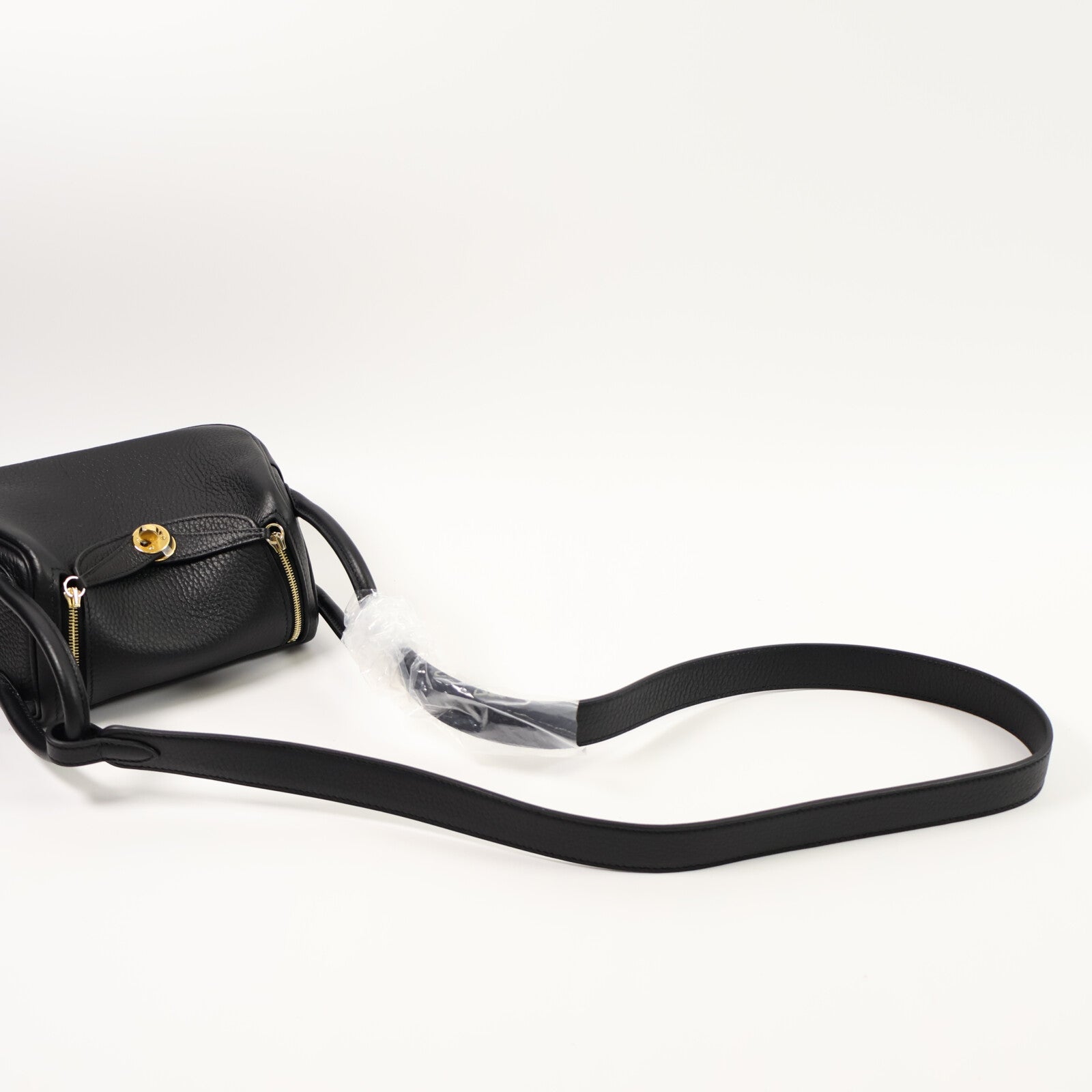 HERMES Clemence皮革Mini Lindy肩背袋Noir