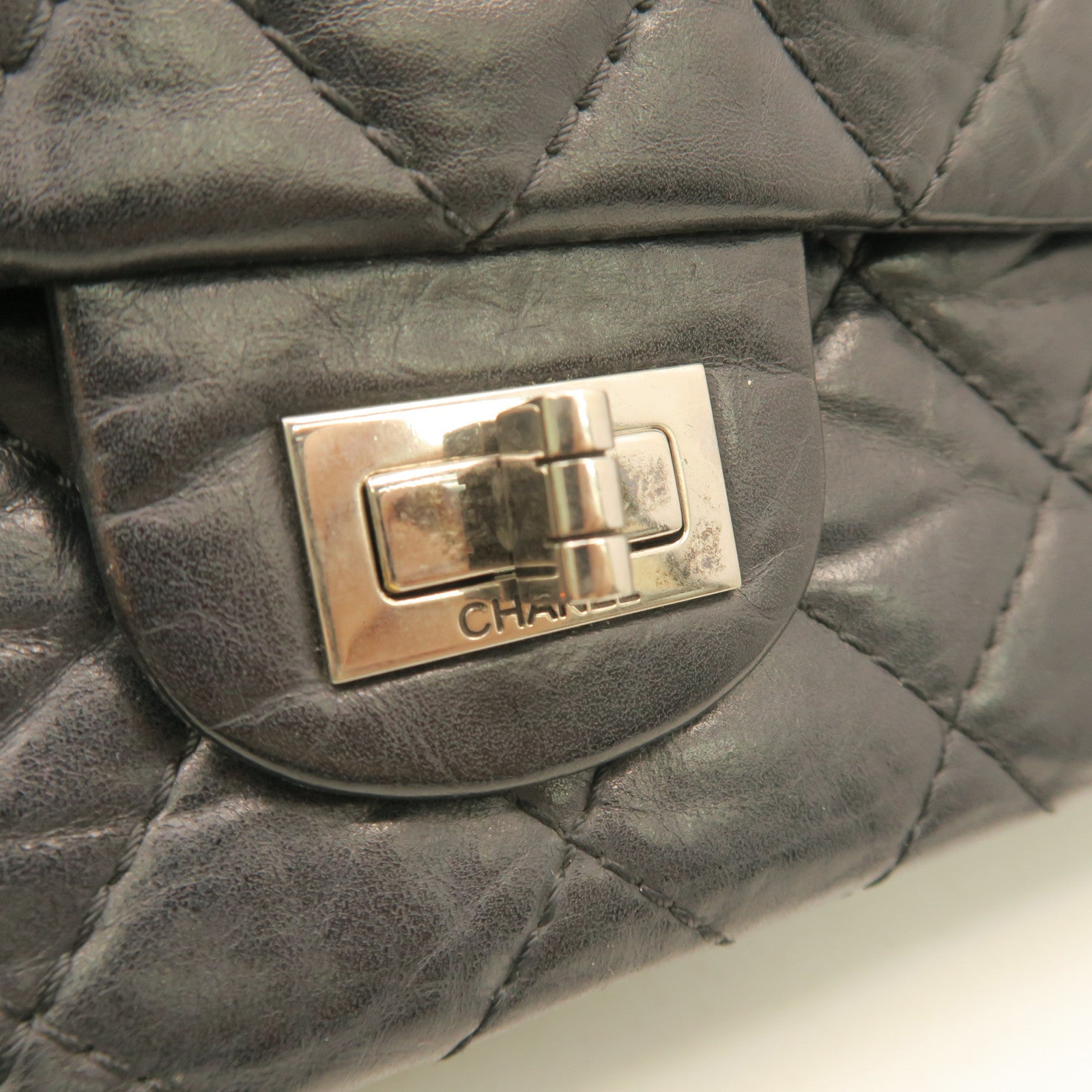 CHANEL rhombic cowhide leather 2.55 Chain Shoulder silver buckle chain shoulder bag black