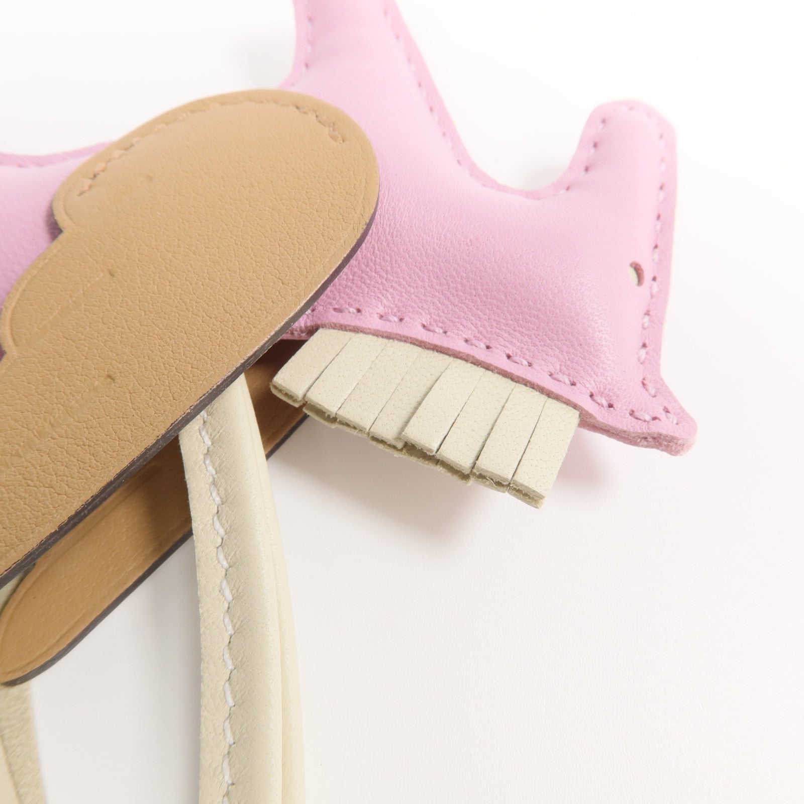 HERMES Milo/Swift皮革Rodeo Pegase PM掛飾Mauve Sylvestre/Chai/Craie
