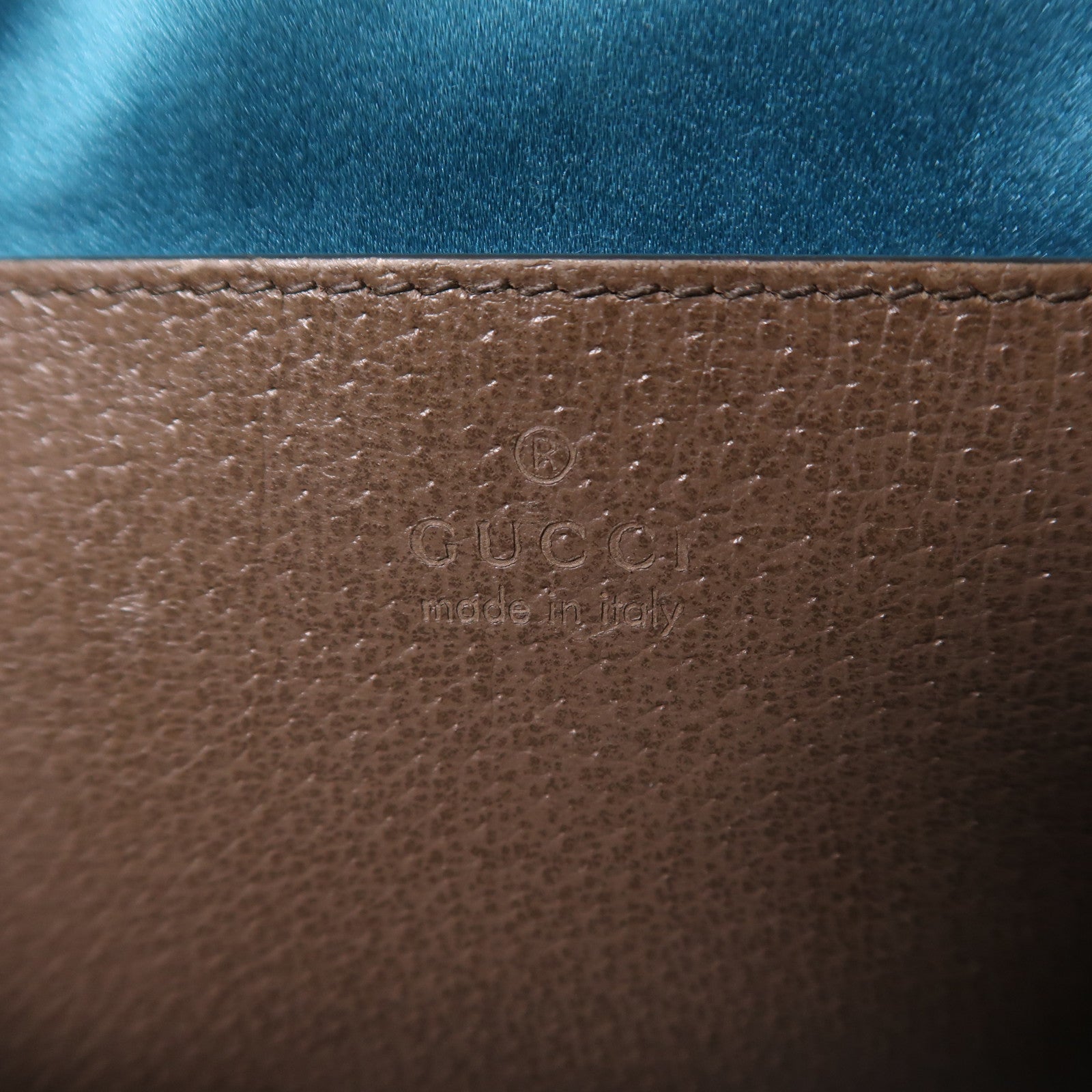 GUCCI 塗層帆布Ophidia GG金扣肩背袋