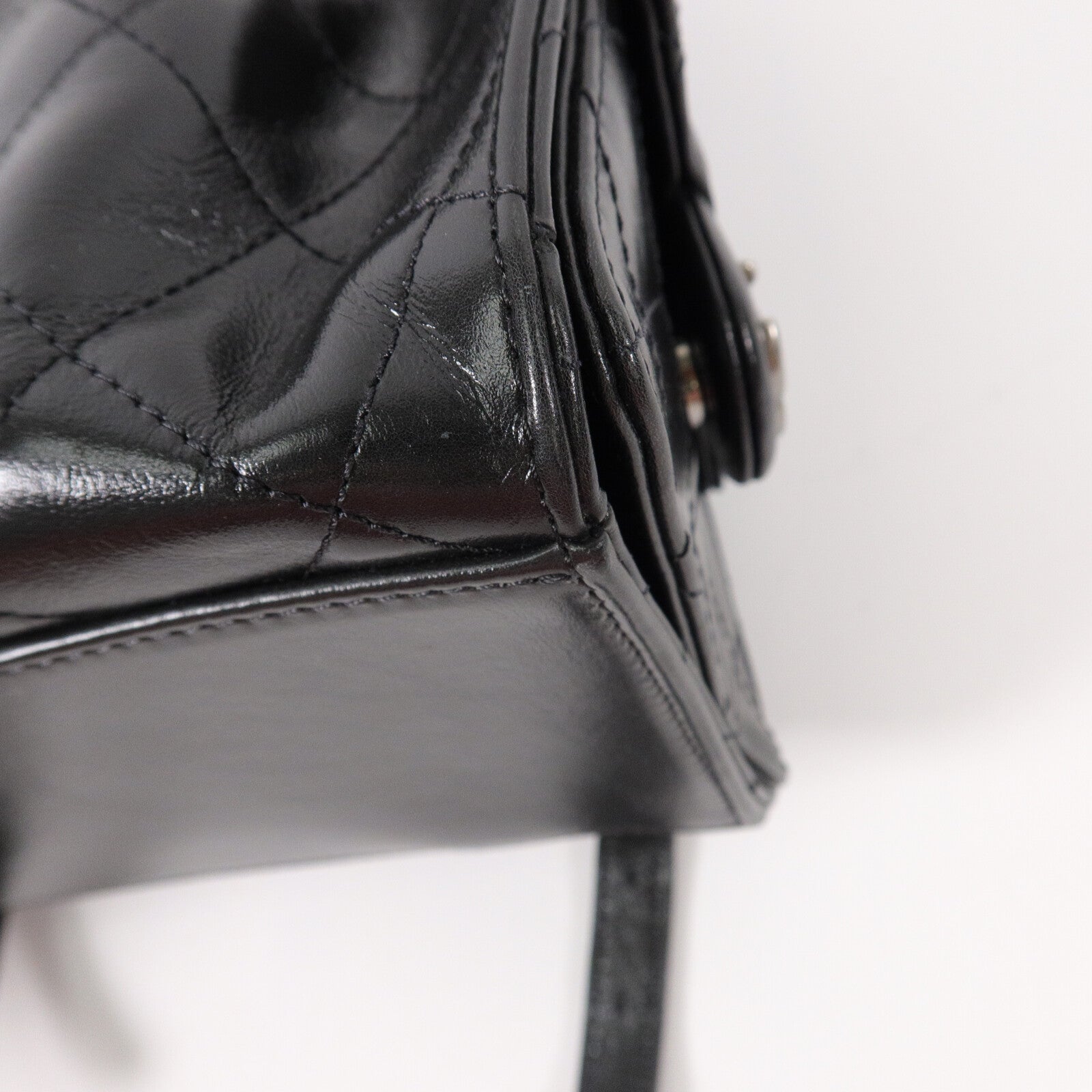 CHANEL 牛皮皮革Chanel 25 Backpack Medium鏈帶背包