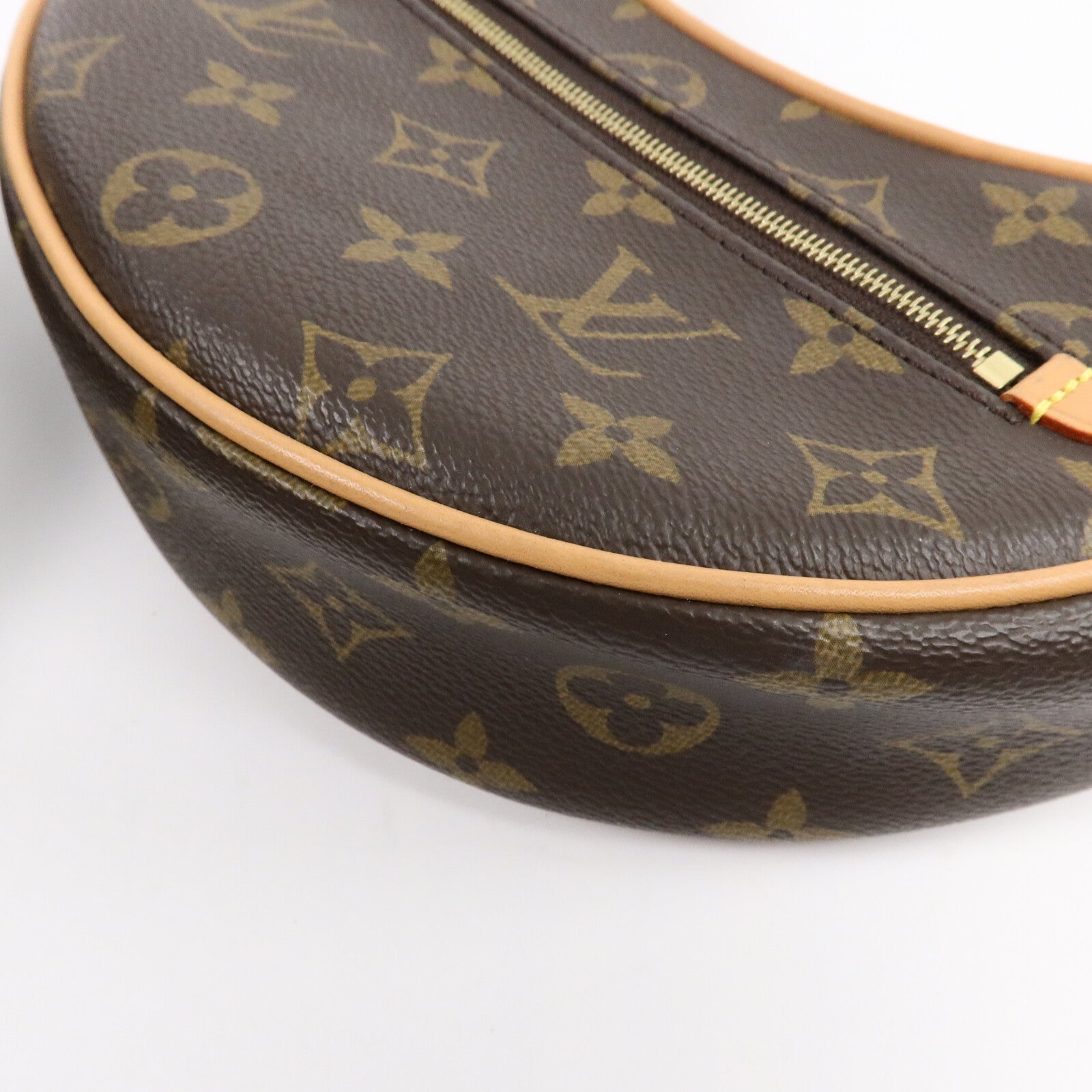 LOUIS VUITTON Monogram Loop肩背袋