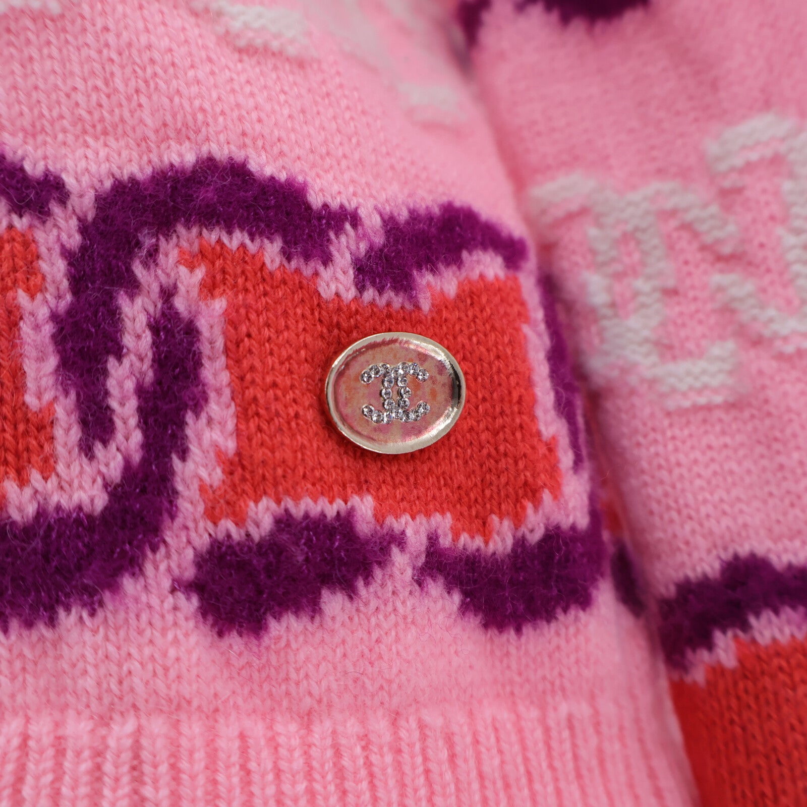 CHANEL Coco Mark Sweater上衣