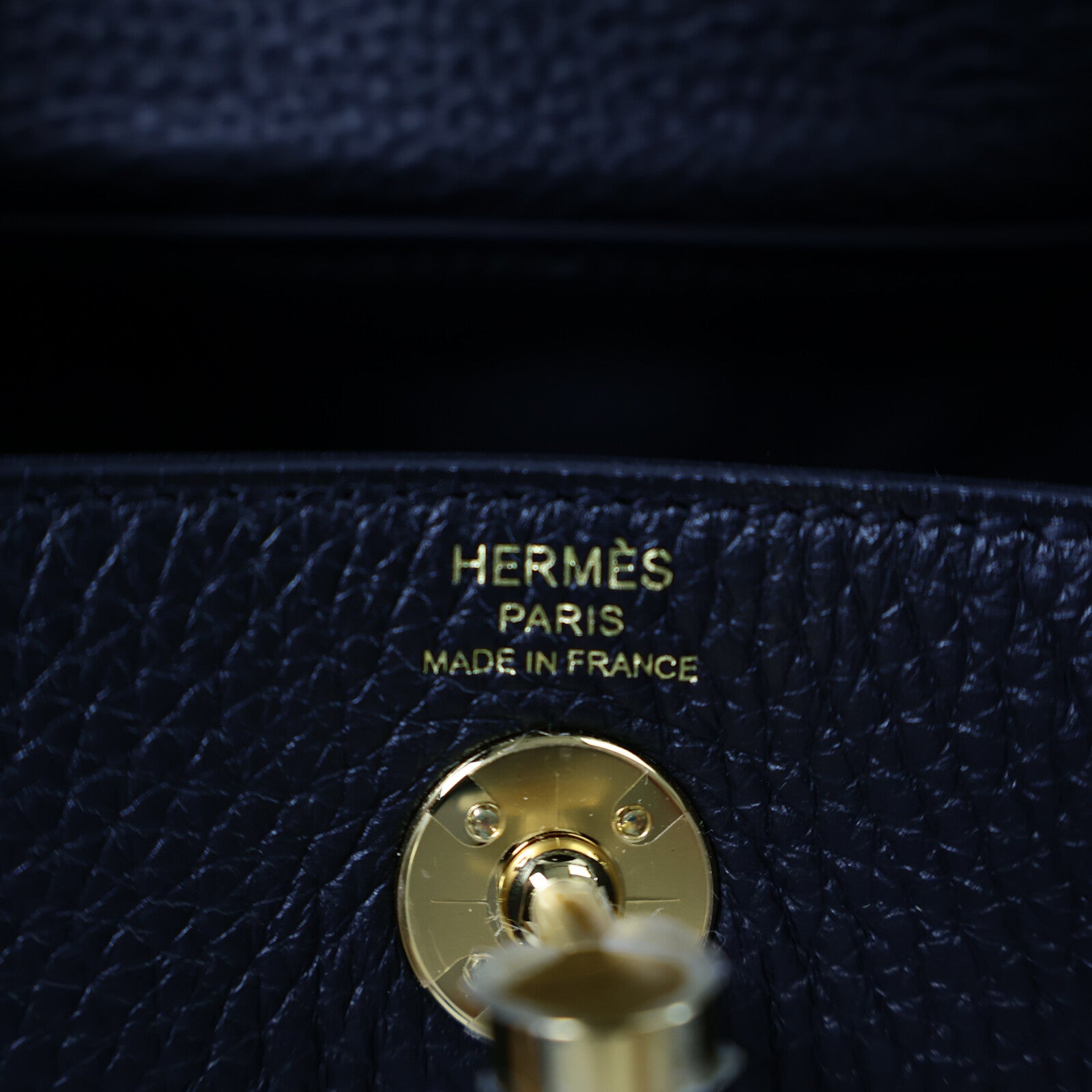 HERMES Clemence皮革Mini Lindy肩背袋Noir